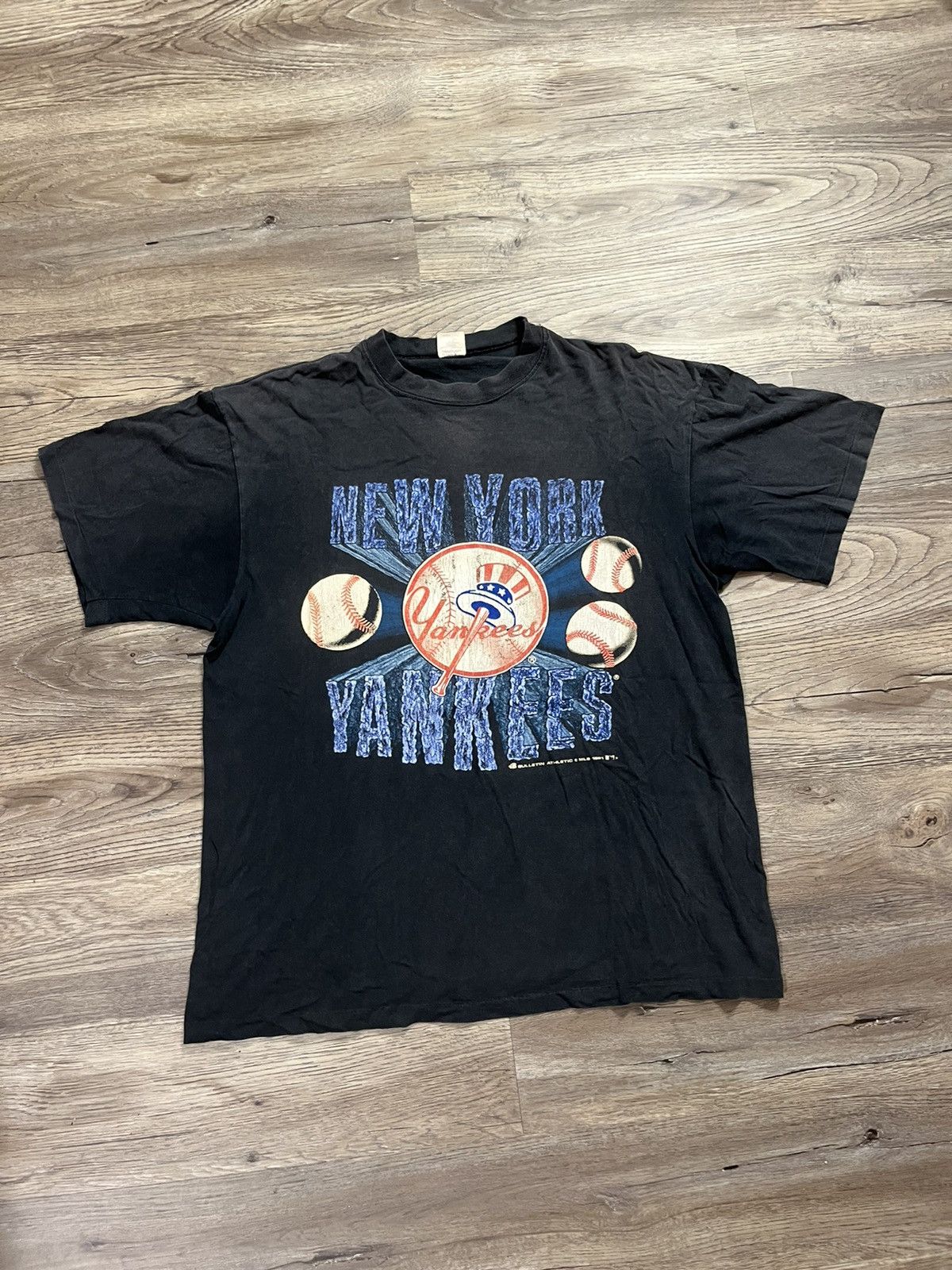 MLB 1991 New York Yankees vintage tee Size US L / EU 52-54 / 3 - 1 Thumbnail