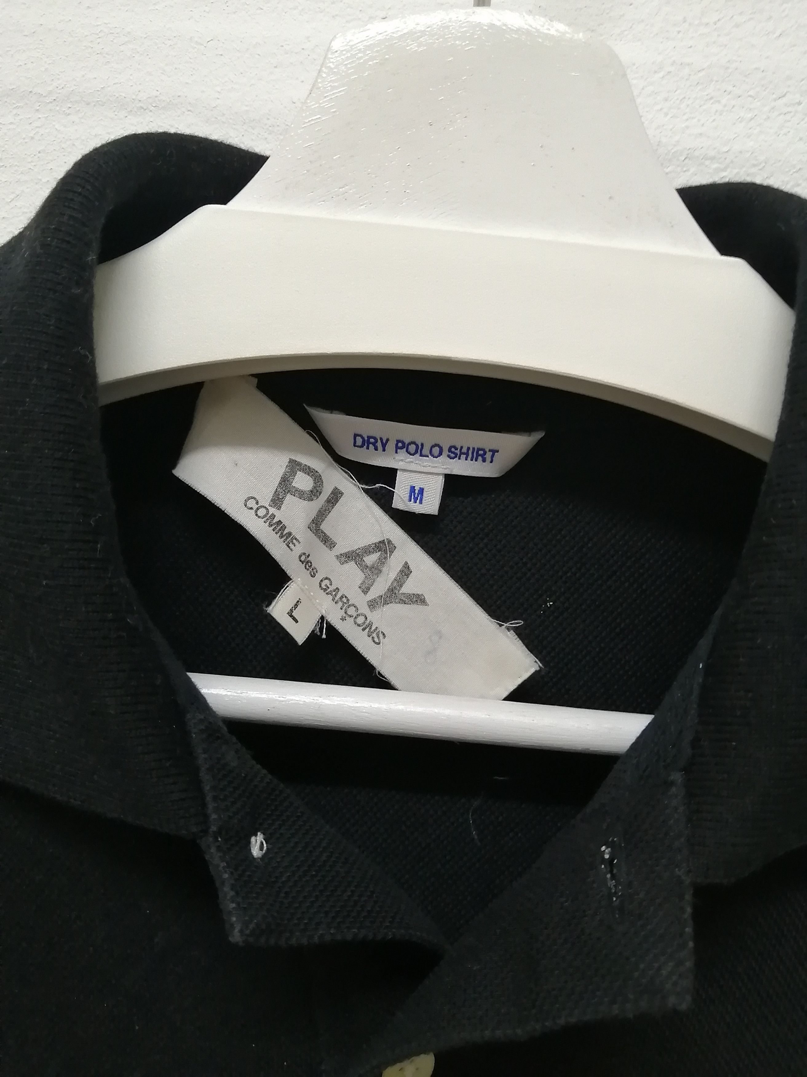 Comme des Garcons PLAY Uniqlo X Comme des Garcons Play Polos Size US M / EU 48-50 / 2 - 4 Thumbnail