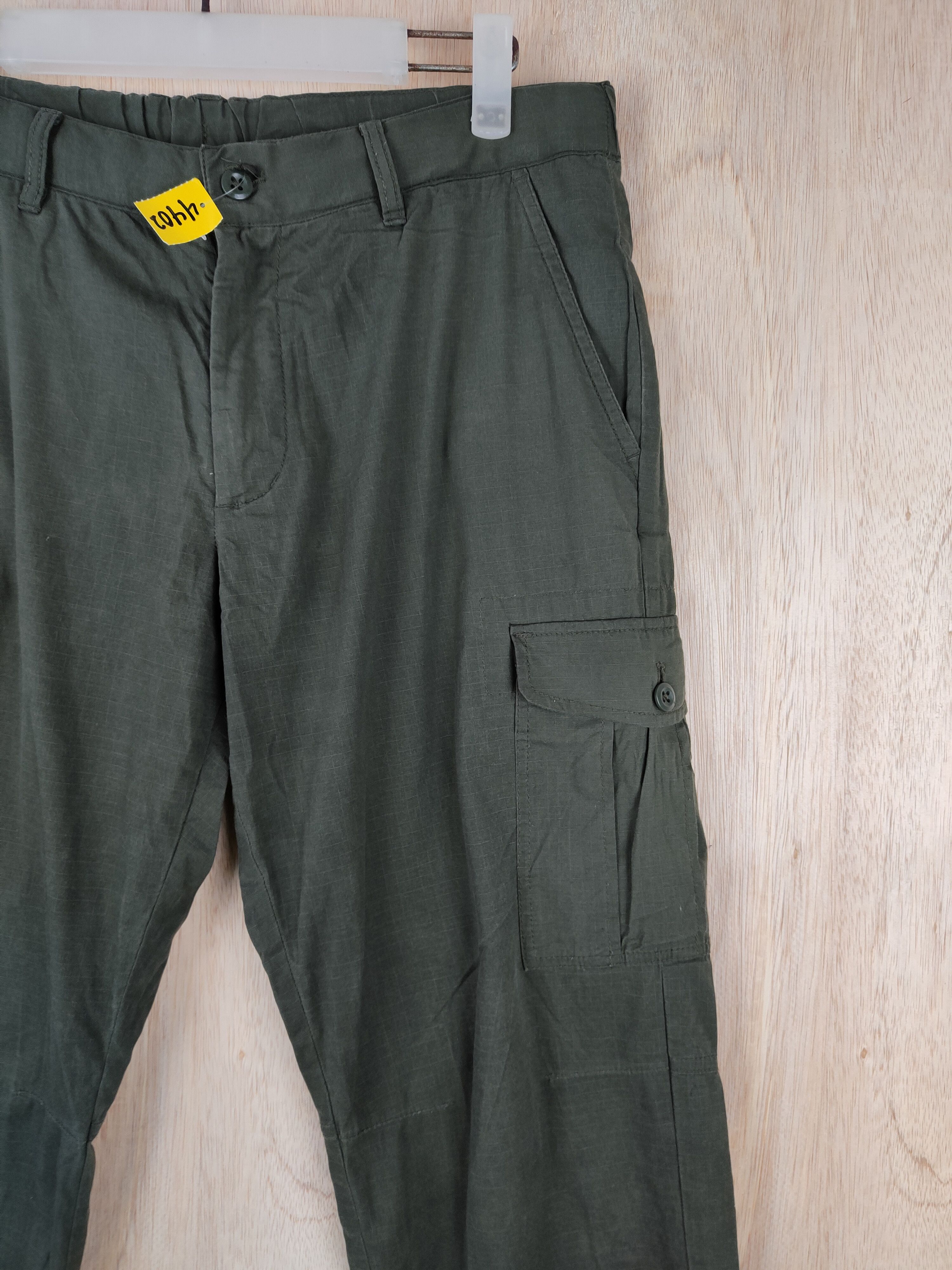 Japanese Brand × Uniqlo Uniqlo Army multipocket jogger cargo Green Pant #4402 Size US 31 - 4 Thumbnail
