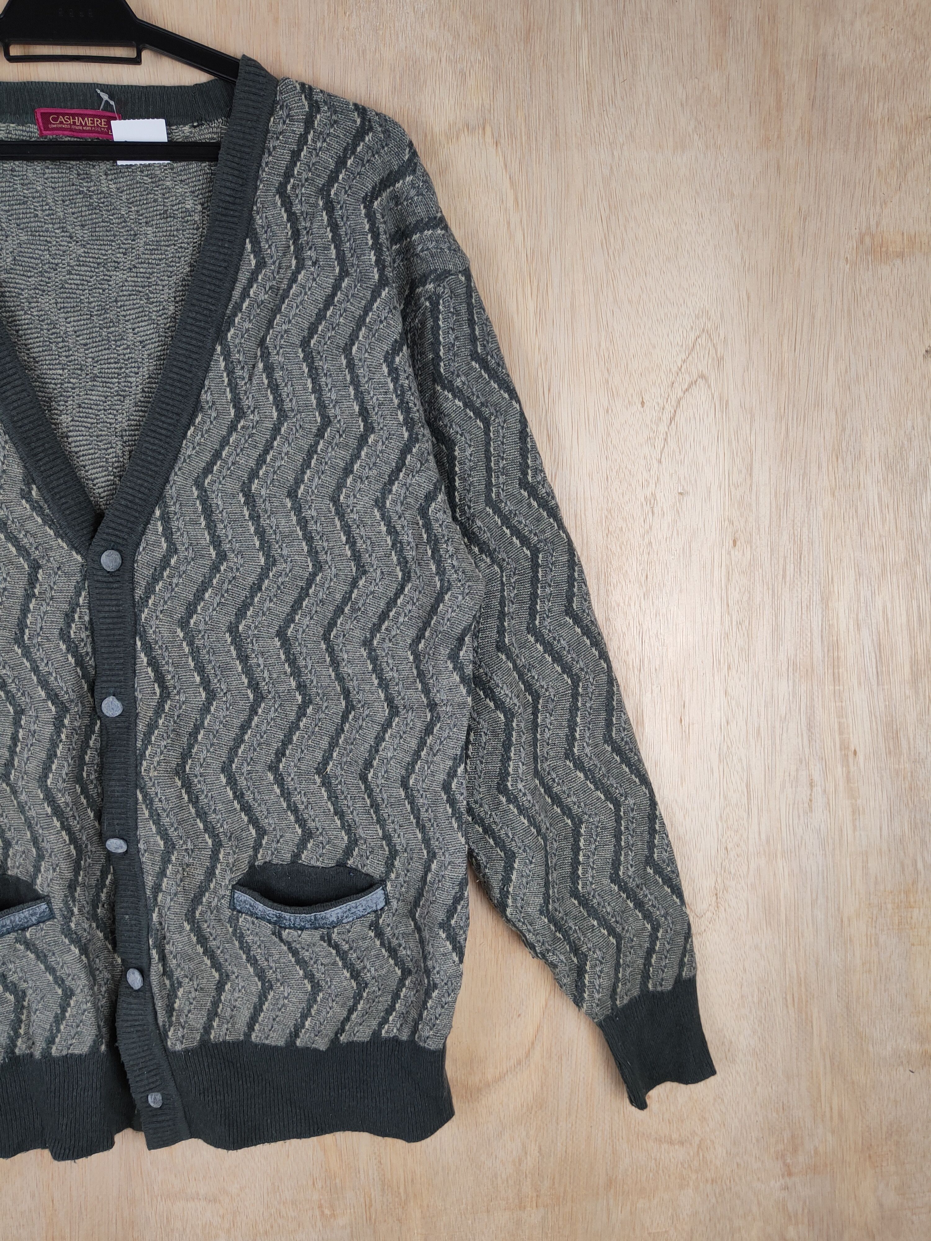 Vintage Cashmere Gray art cardigan Knitwear #4285 Size US L / EU 52-54 / 3 - 6 Thumbnail