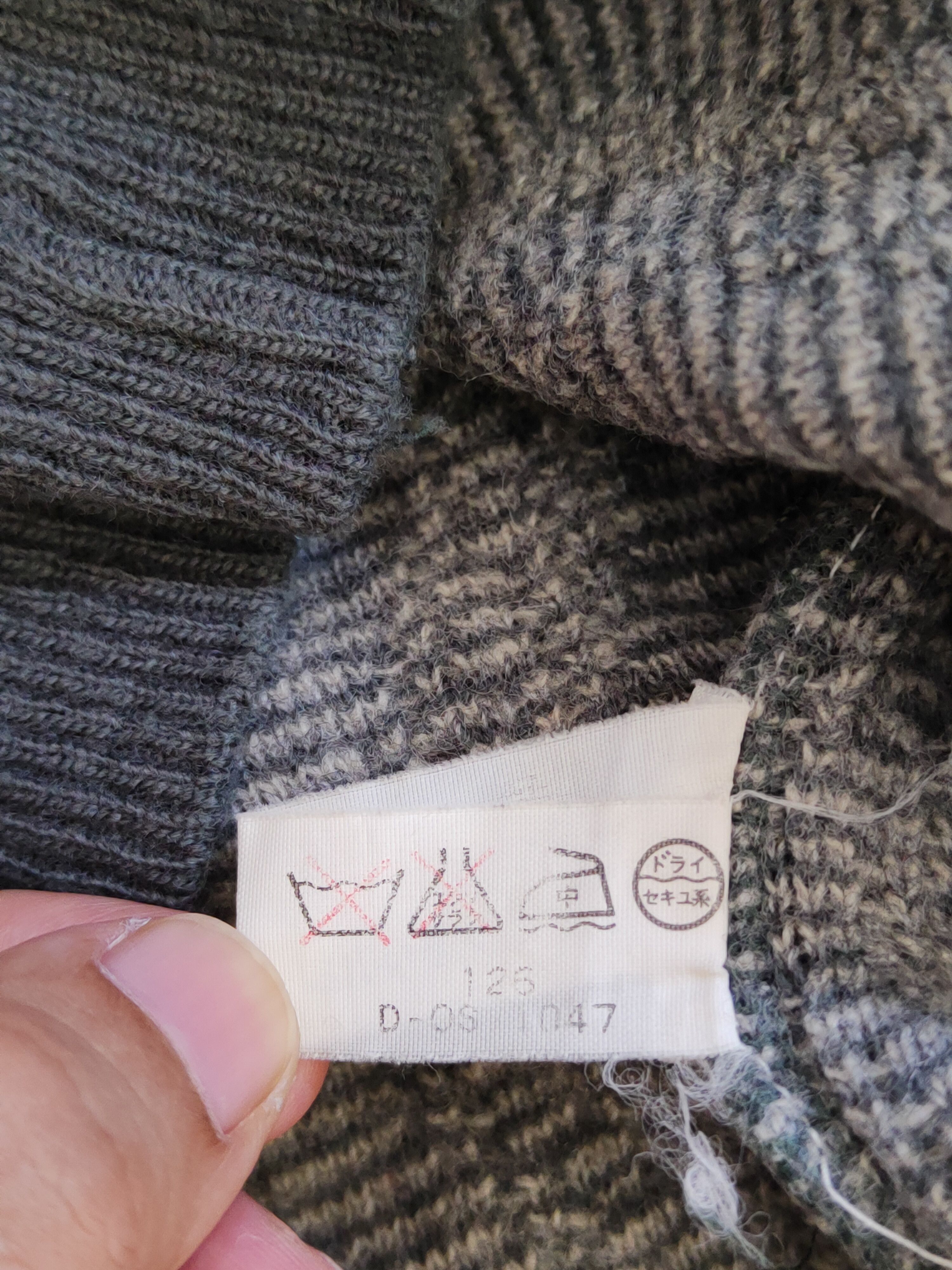 Vintage Cashmere Gray art cardigan Knitwear #4285 Size US L / EU 52-54 / 3 - 10 Thumbnail