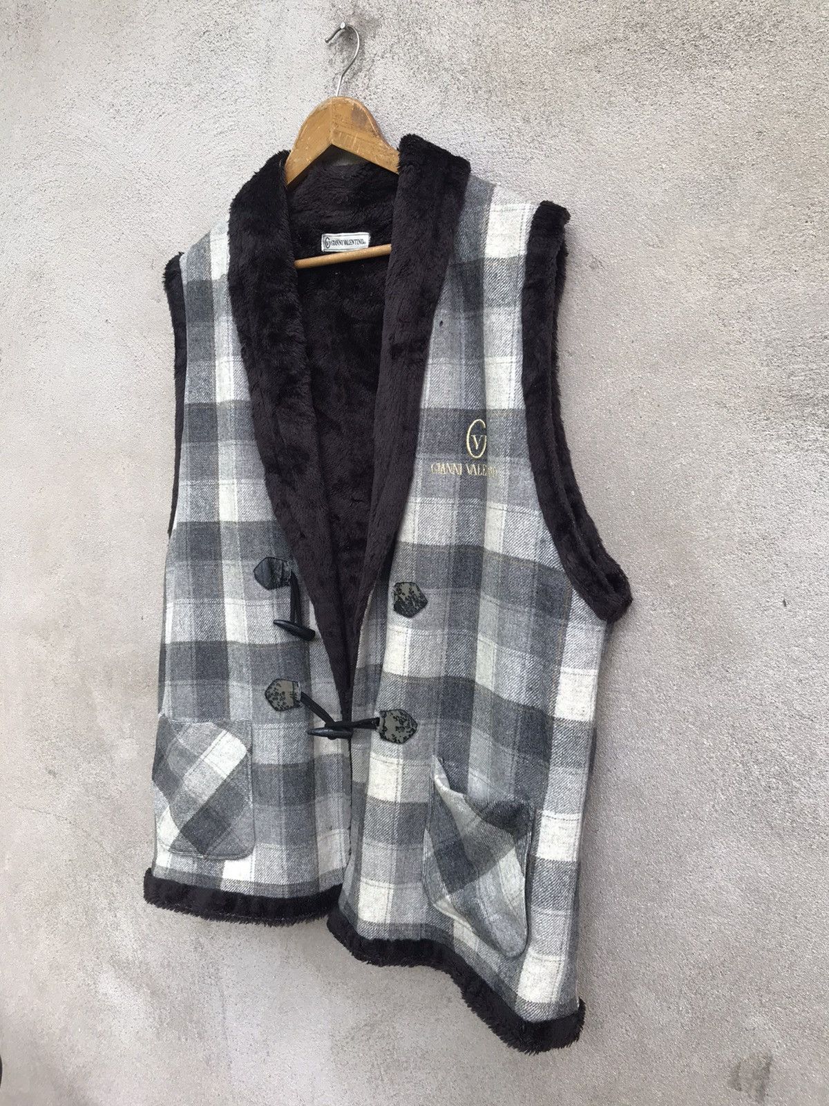20471120 × Beauty Beast × Valentino GIANNI VALENTINO SHERPA VEST JACKET Size US L / EU 52-54 / 3 - 3 Thumbnail