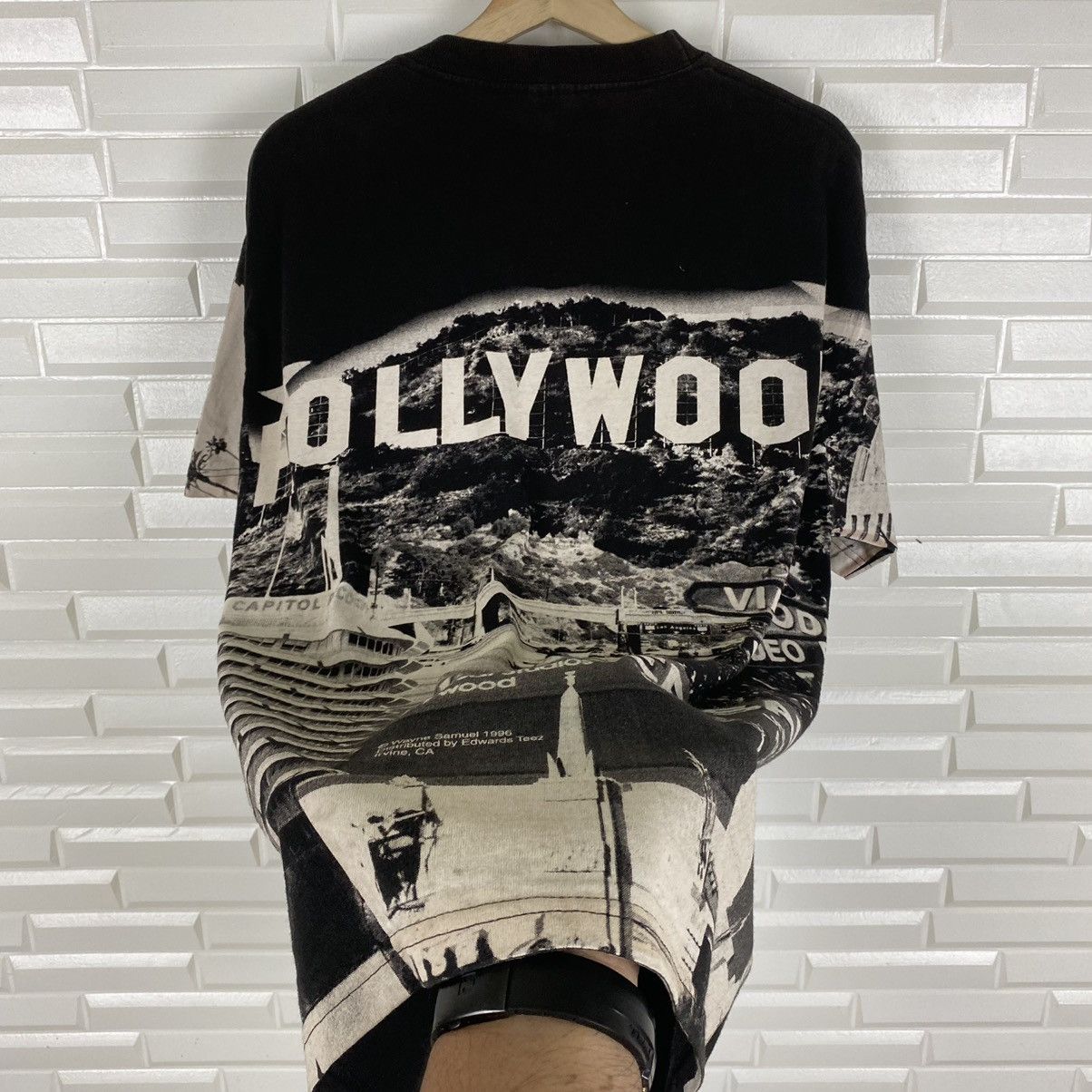 Vintage 90's Wayne Samuel Hollywood Over Print Tshirt Size US M / EU 48-50 / 2 - 7 Thumbnail