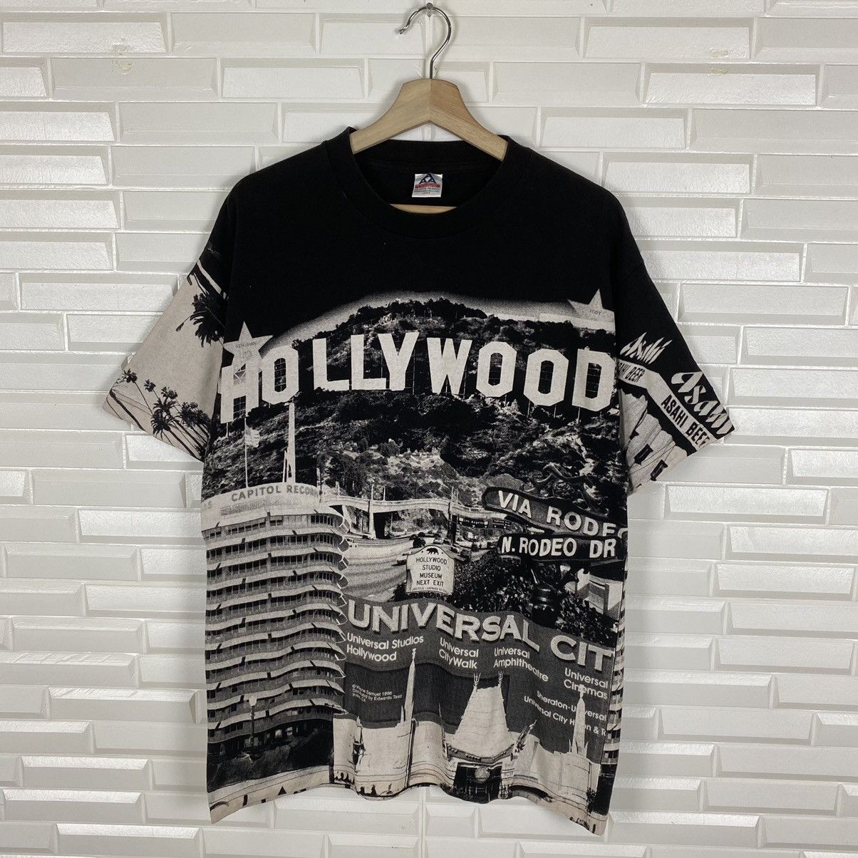Vintage 90's Wayne Samuel Hollywood Over Print Tshirt Size US M / EU 48-50 / 2 - 1 Thumbnail