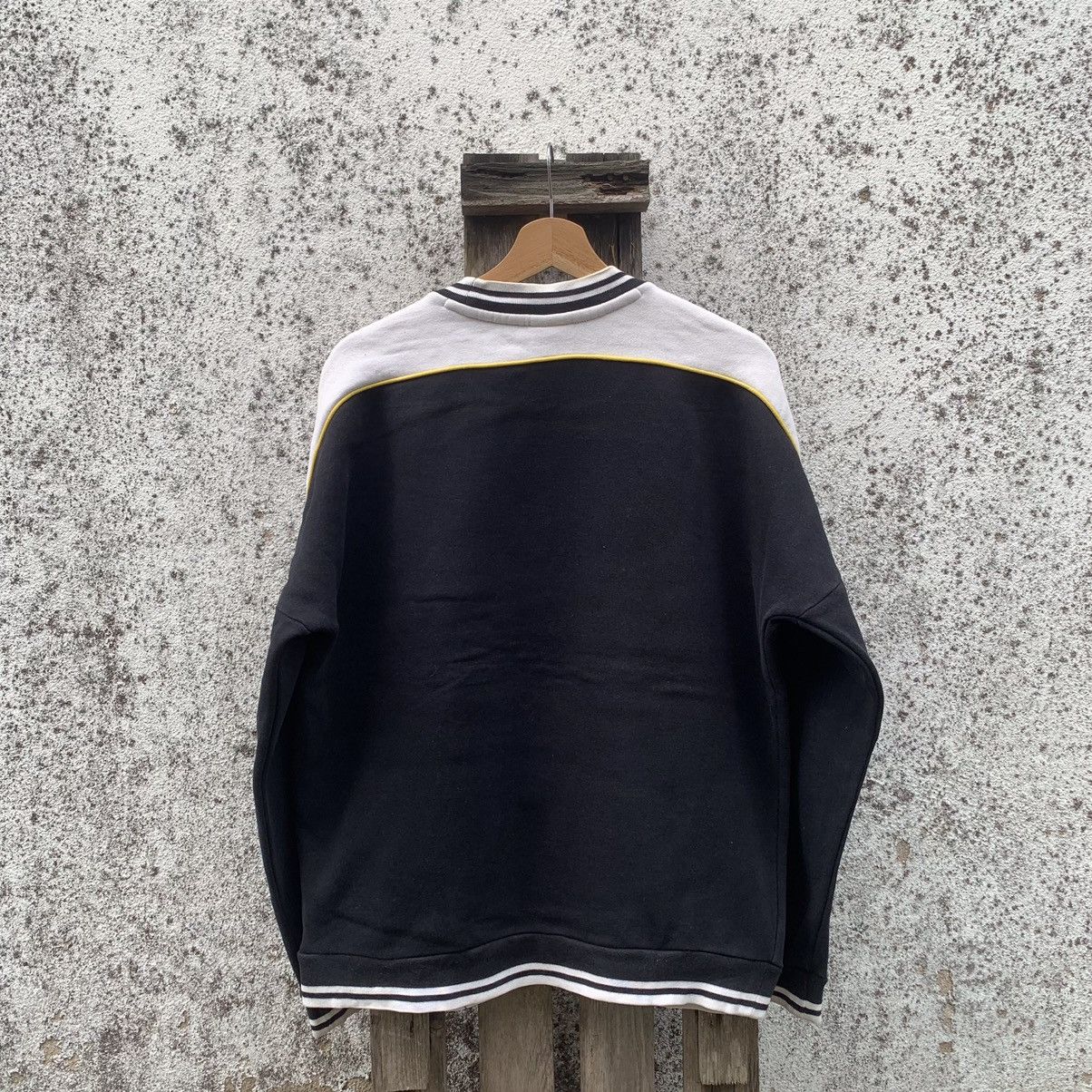 Nike × Vintage Nike Swoosh Big Logo Crewneck Sweater Jumpet Pullover Size US L / EU 52-54 / 3 - 6 Thumbnail