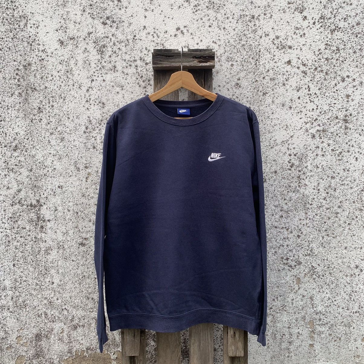 Nike × Vintage Nike Swoosh Crewneck Small Logo Sweater Faded Pullover Size US L / EU 52-54 / 3 - 1 Thumbnail