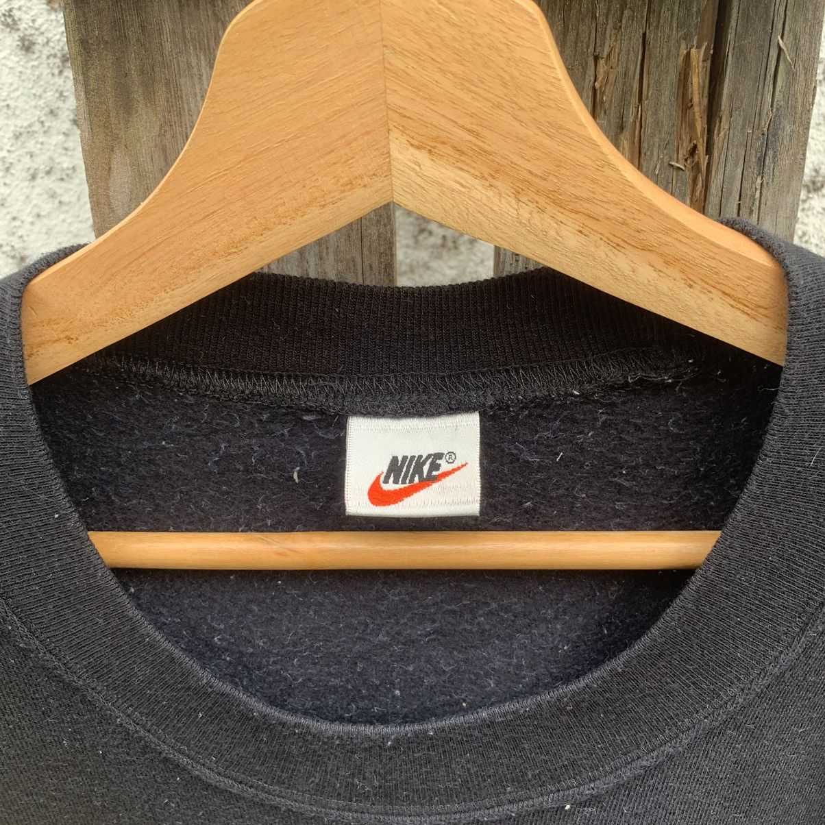 Nike × Vintage Nike Swoosh Crewneck Small Logo Sweater Baggy Pullover Size US L / EU 52-54 / 3 - 4 Thumbnail