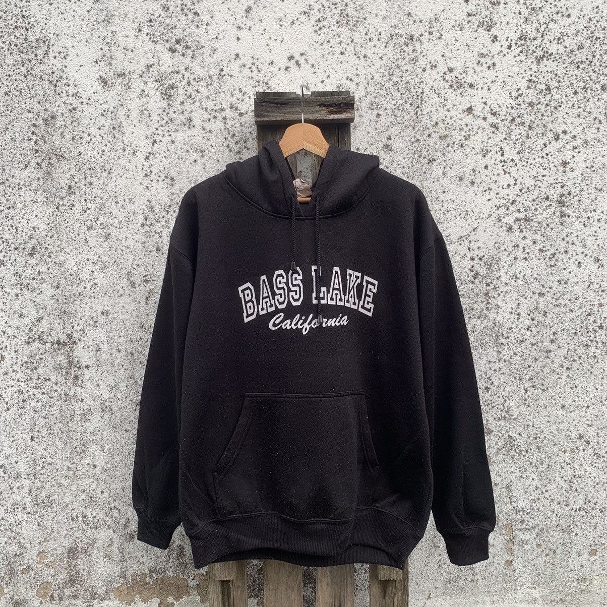Vintage Bass Lake Hoodie Vintage Sweater Pullover Made in U.S.A Size US L / EU 52-54 / 3 - 1 Thumbnail