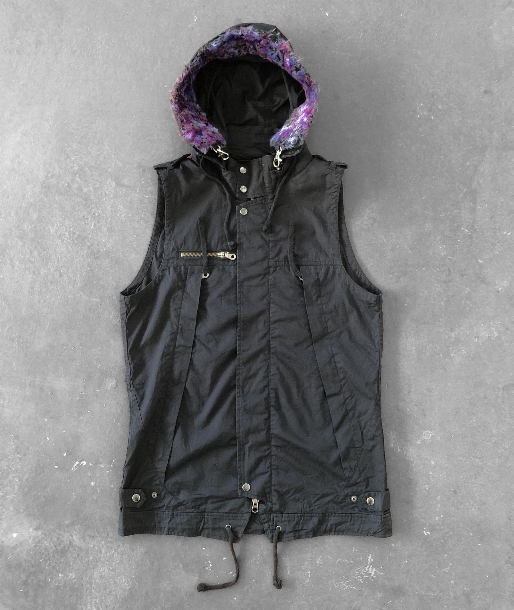 PPFM PUNK HOODED VEST SEDITIONARIES