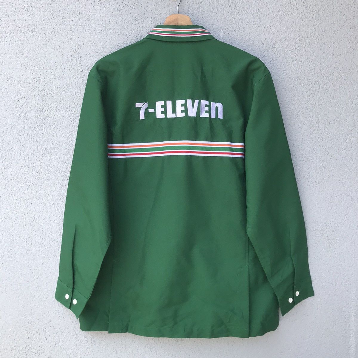 Japanese Brand 🔥90’s Vintage 7 Eleven Embroidery Logo Uniform Jacket Size US L / EU 52-54 / 3 - 11 Thumbnail