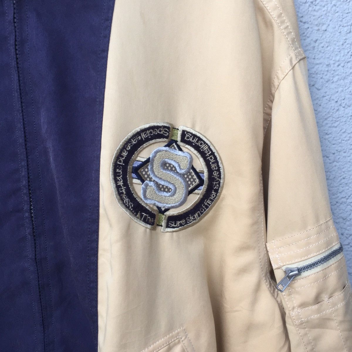 Japanese Brand Vintage Santa Fe Embroidered Big Logo Bomber Jacket Size US XL / EU 56 / 4 - 7 Thumbnail