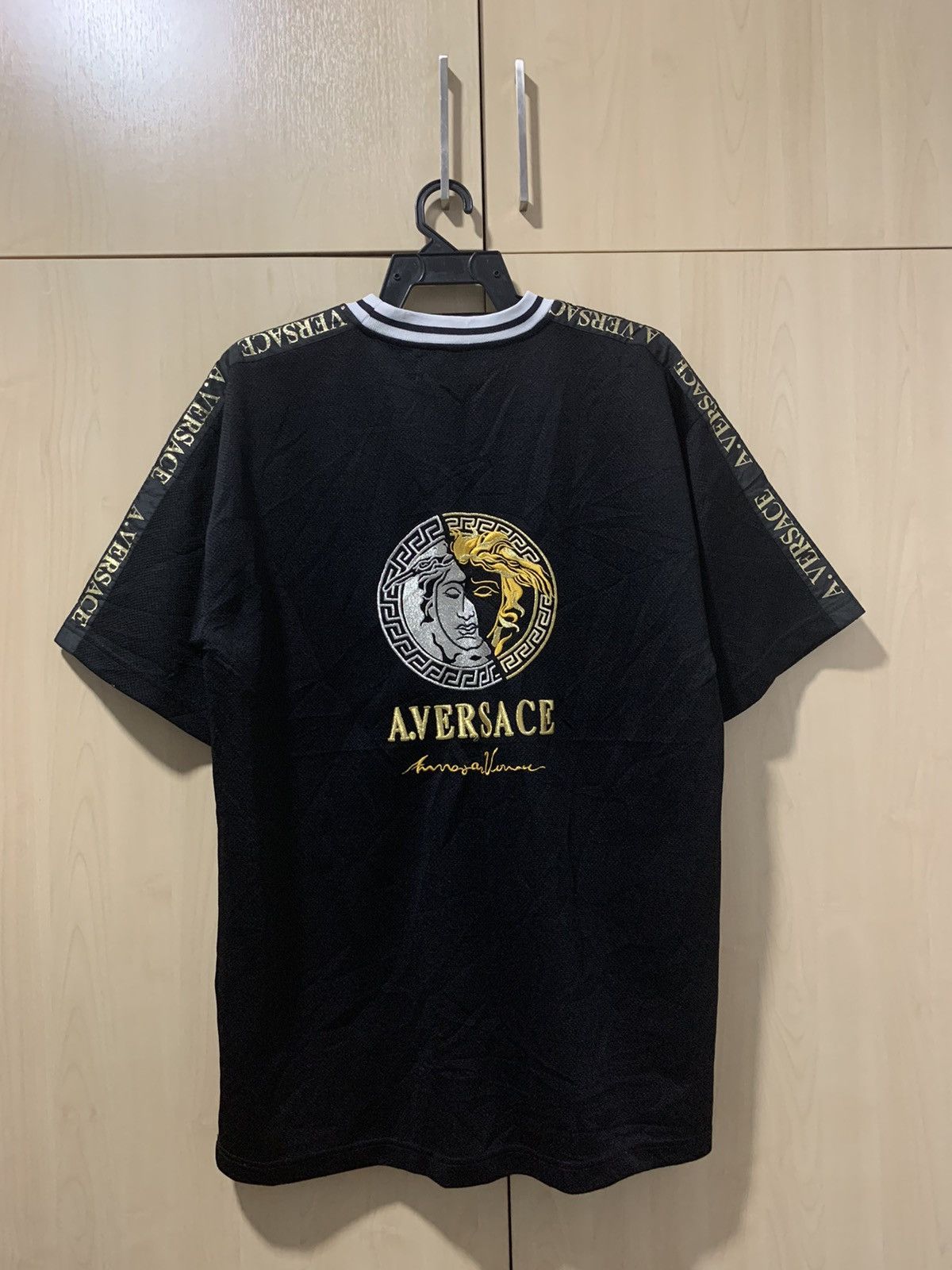 Versace A.Versace heavy jersey shirt embroidery side tape Size US L / EU 52-54 / 3 - 1 Thumbnail