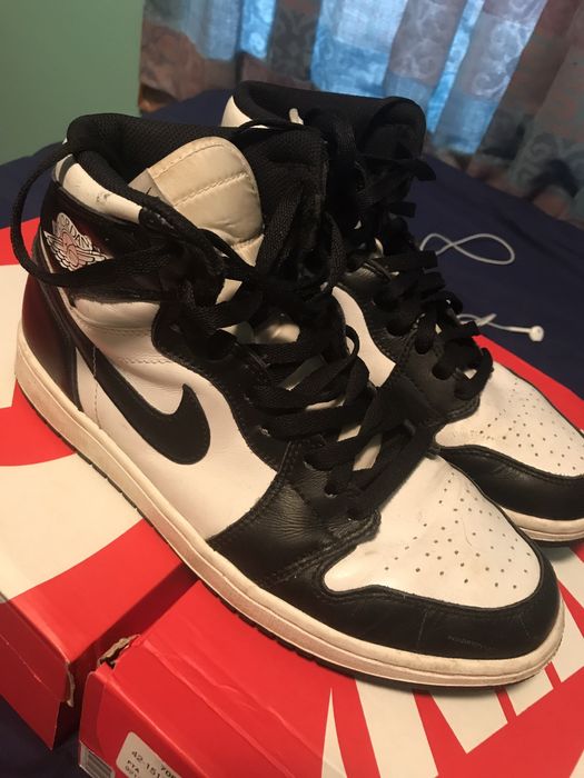 nike aj1 black and white