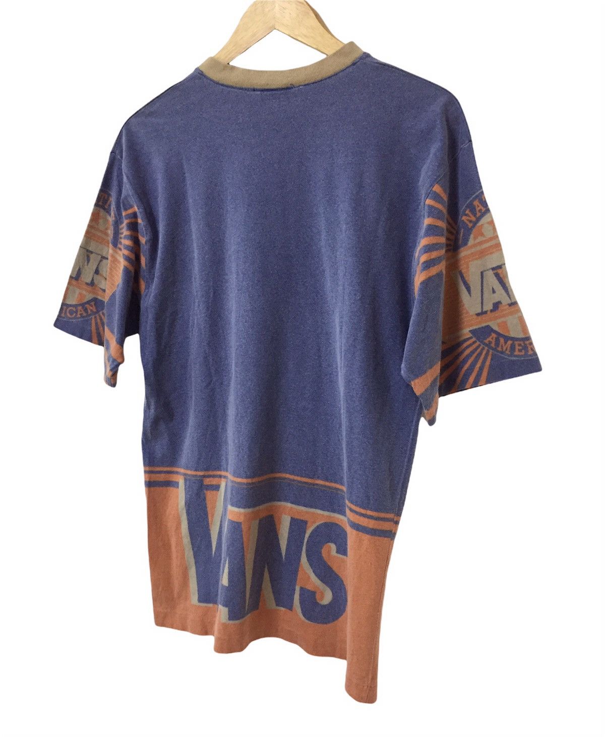 Powell Peralta VINTAGE 90s VANS USA NATIVE OG SKATEBOARDS BRAND LOGO TSHIRT Size US M / EU 48-50 / 2 - 8 Thumbnail