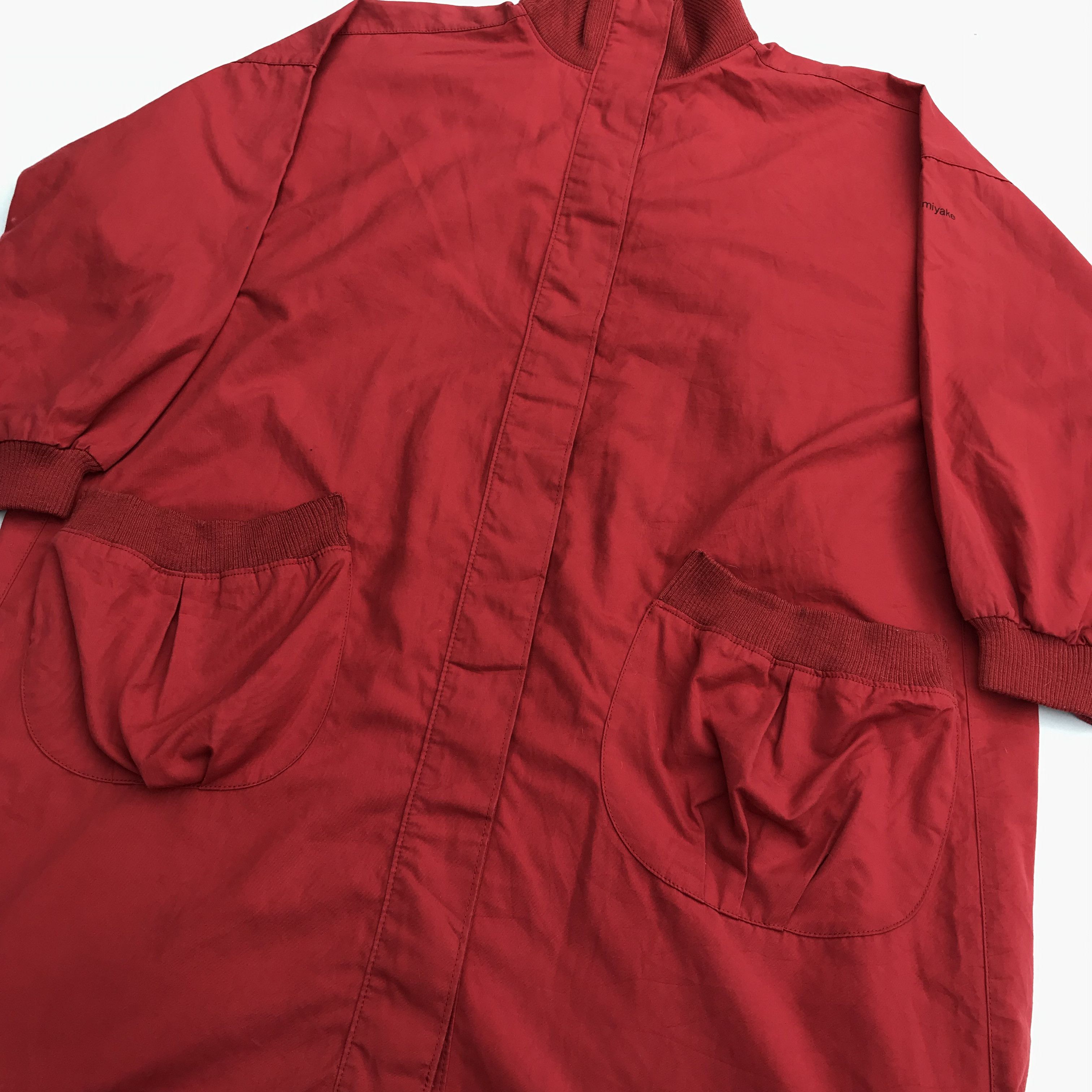 Issey Miyake IM Red Oversized Turtle Neck Jacket Size US M / EU 48-50 / 2 - 3 Thumbnail