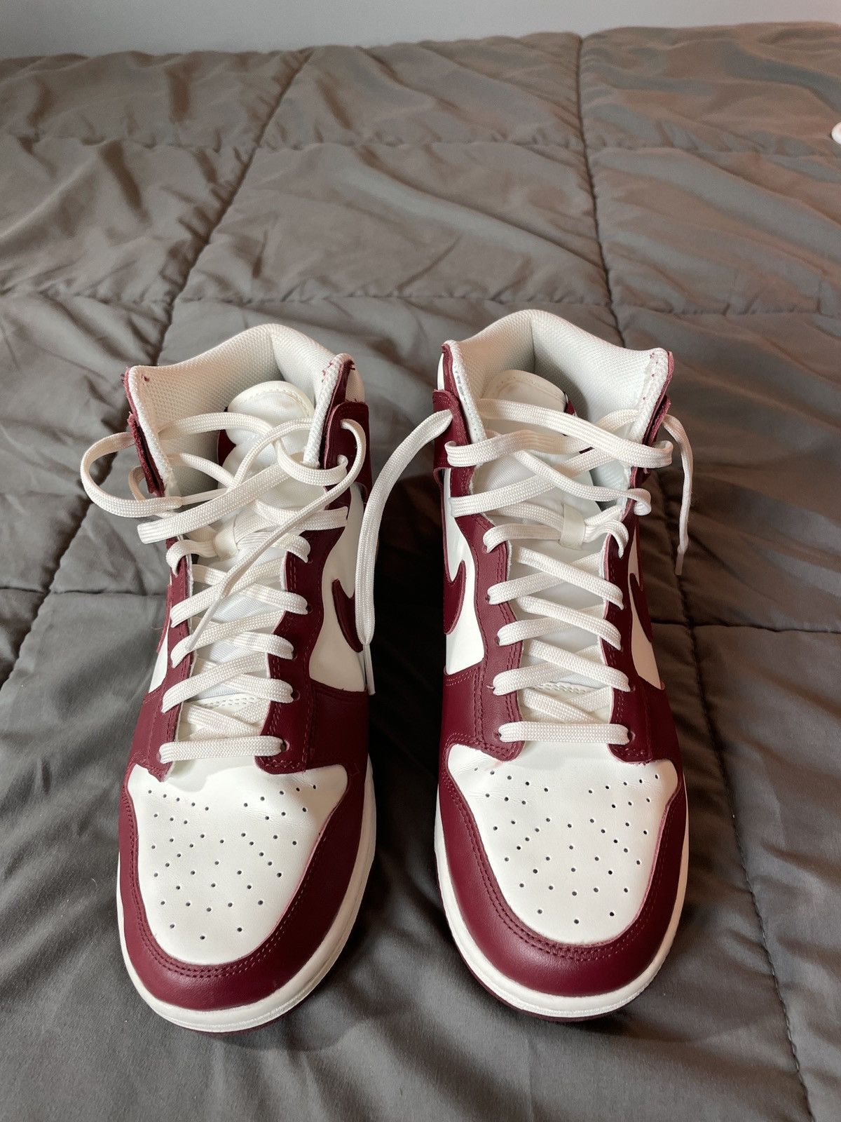 Nike Nike Dunk High Team Red (W) Size US 8 / EU 41 - 3 Thumbnail