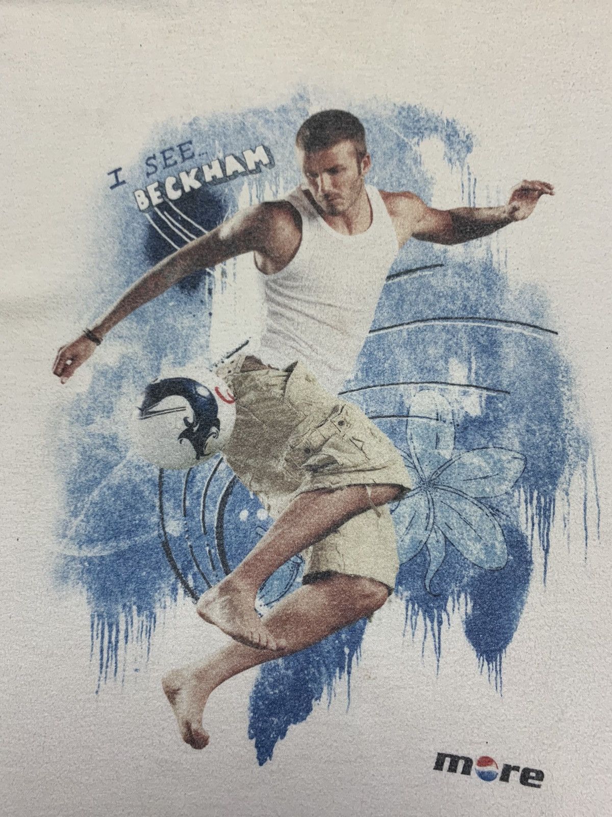 David Beckham × Pepsi × Vintage Vintage Pepsi David Beckham More advertising size S Size US S / EU 44-46 / 1 - 3 Thumbnail