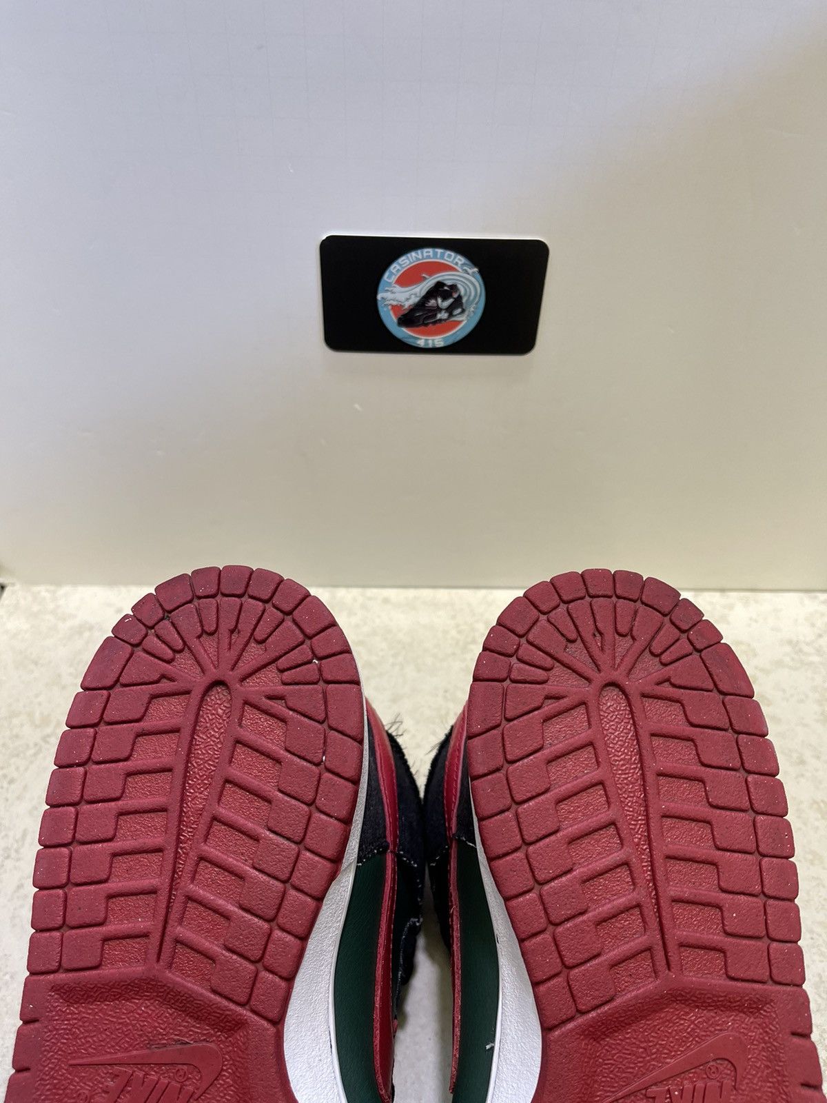 Nike Nike SB Dunk High Premium RESN 2009 Size 8.5 Mens Green Red Size US 8.5 / EU 41-42 - 10 Thumbnail
