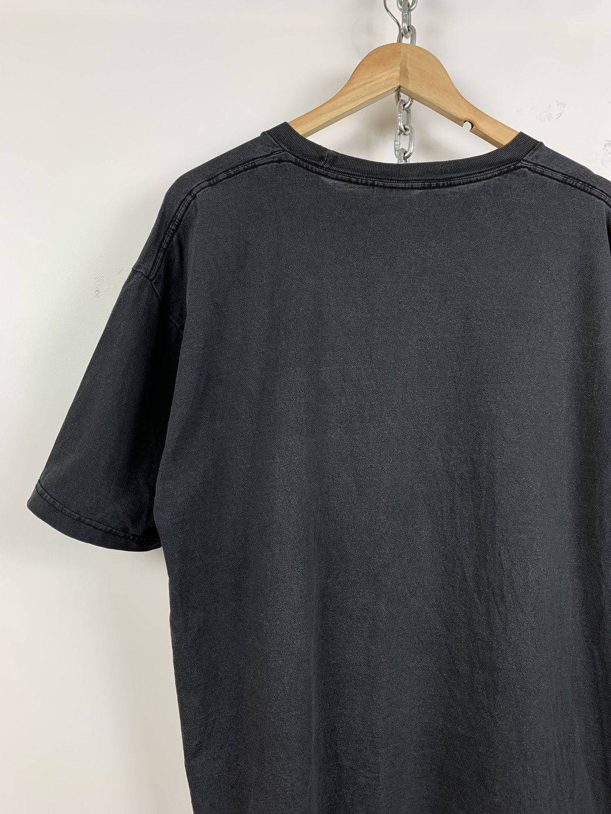 Band Tees 2002 Vintage Disturbed Faded Black Band T-Shirt Size US XL / EU 56 / 4 - 9 Thumbnail