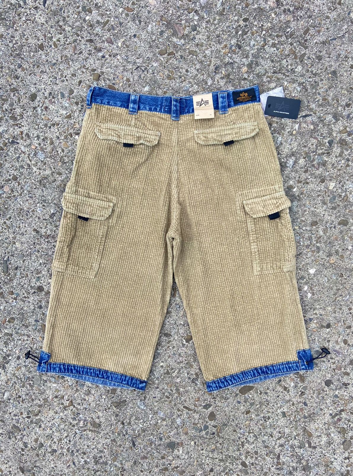 Alpha Industries NEW Vintage Alpha Industries Corduroy Cargo Shorts Size US 33 - 3 Thumbnail