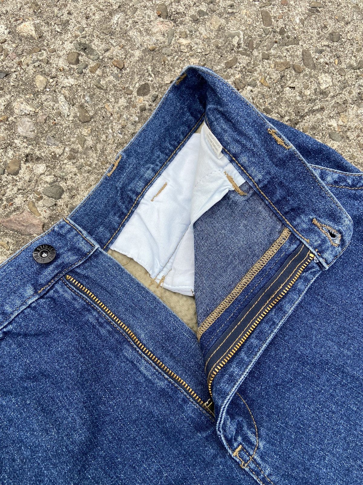 Alpha Industries NEW Vintage Alpha Industries Corduroy Cargo Shorts Size US 33 - 15 Thumbnail