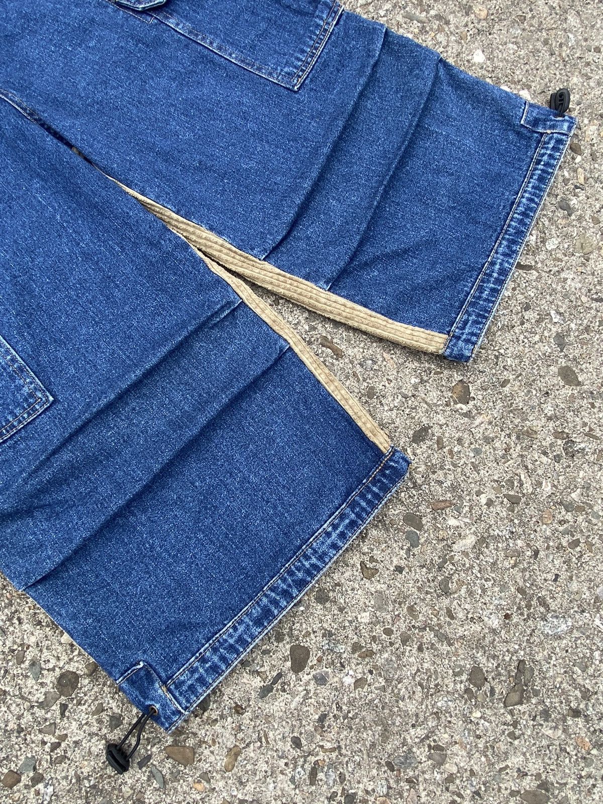 Alpha Industries NEW Vintage Alpha Industries Corduroy Cargo Shorts Size US 33 - 13 Thumbnail