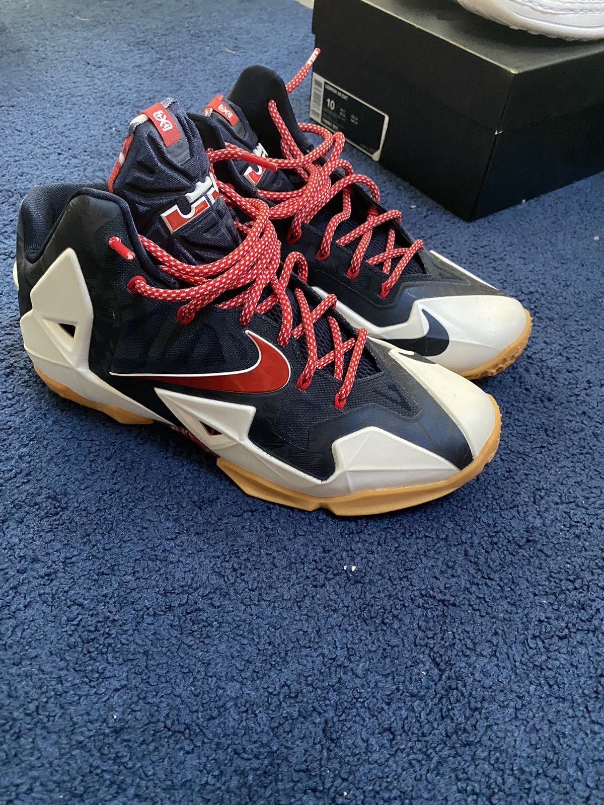lebron independence day socks
