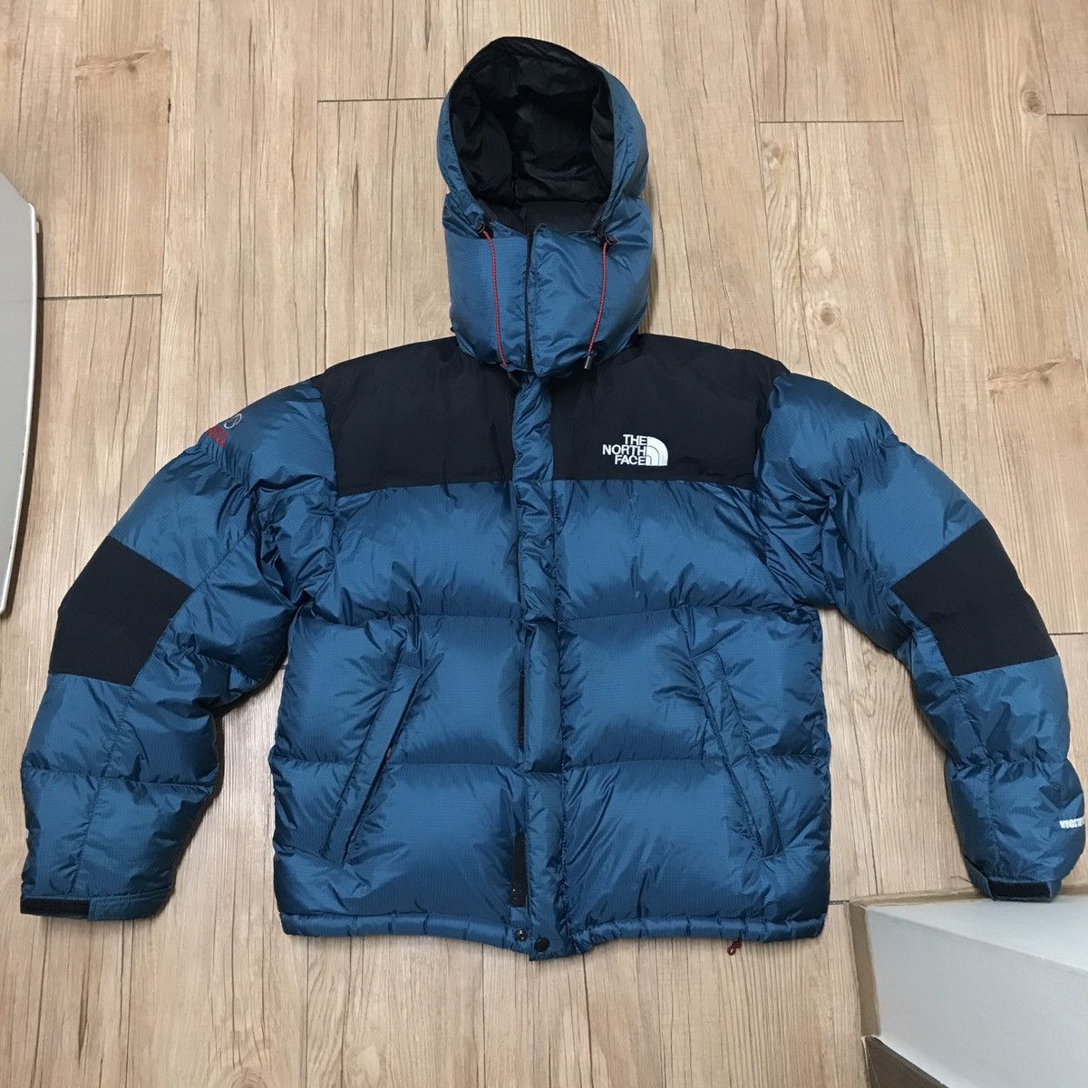 image of The North Face Baltoro 700 Puffer Jacket in Azure, Men's (Size Small)