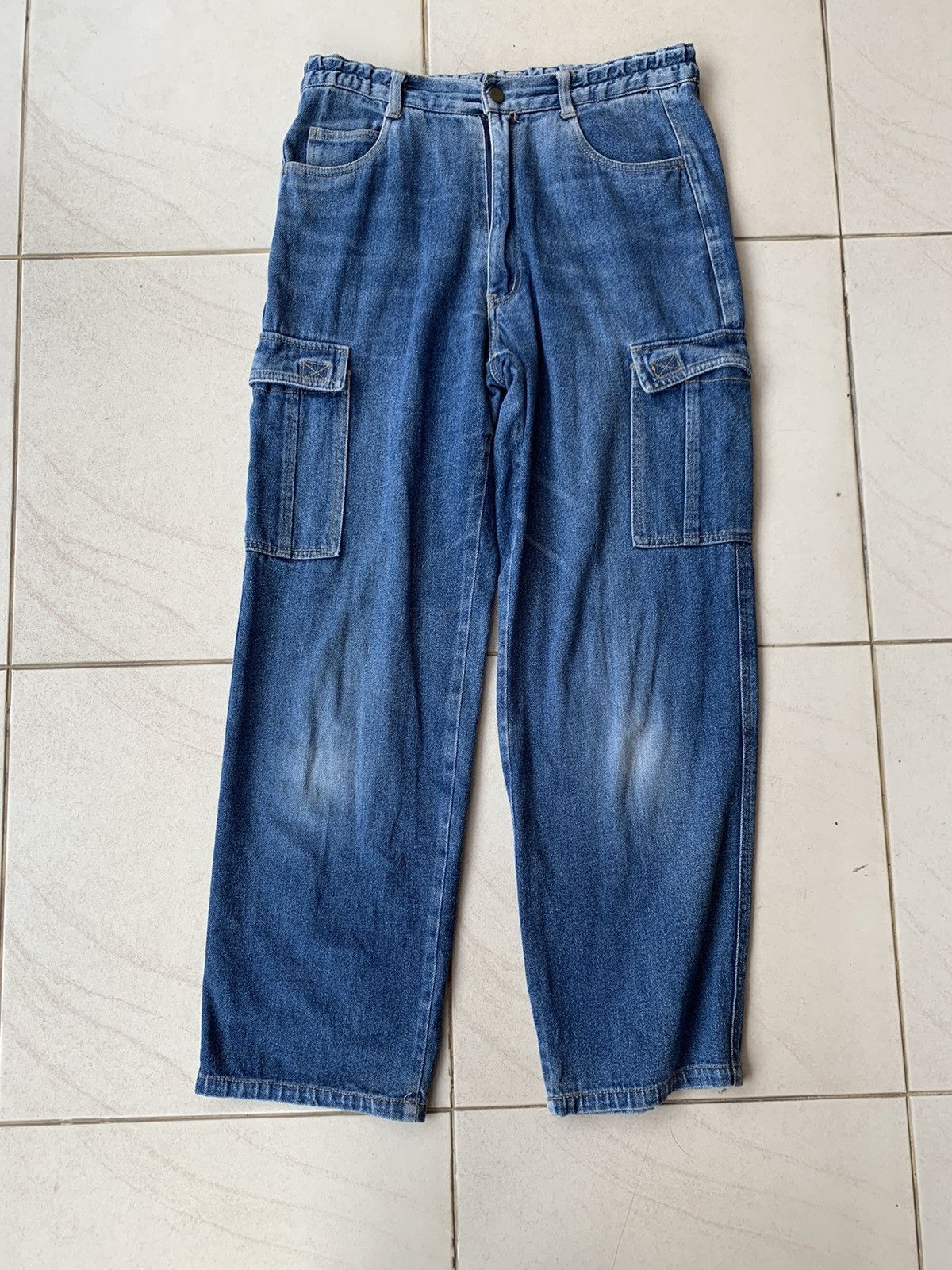 big saiz Jeans international Cargo pants saiz 30