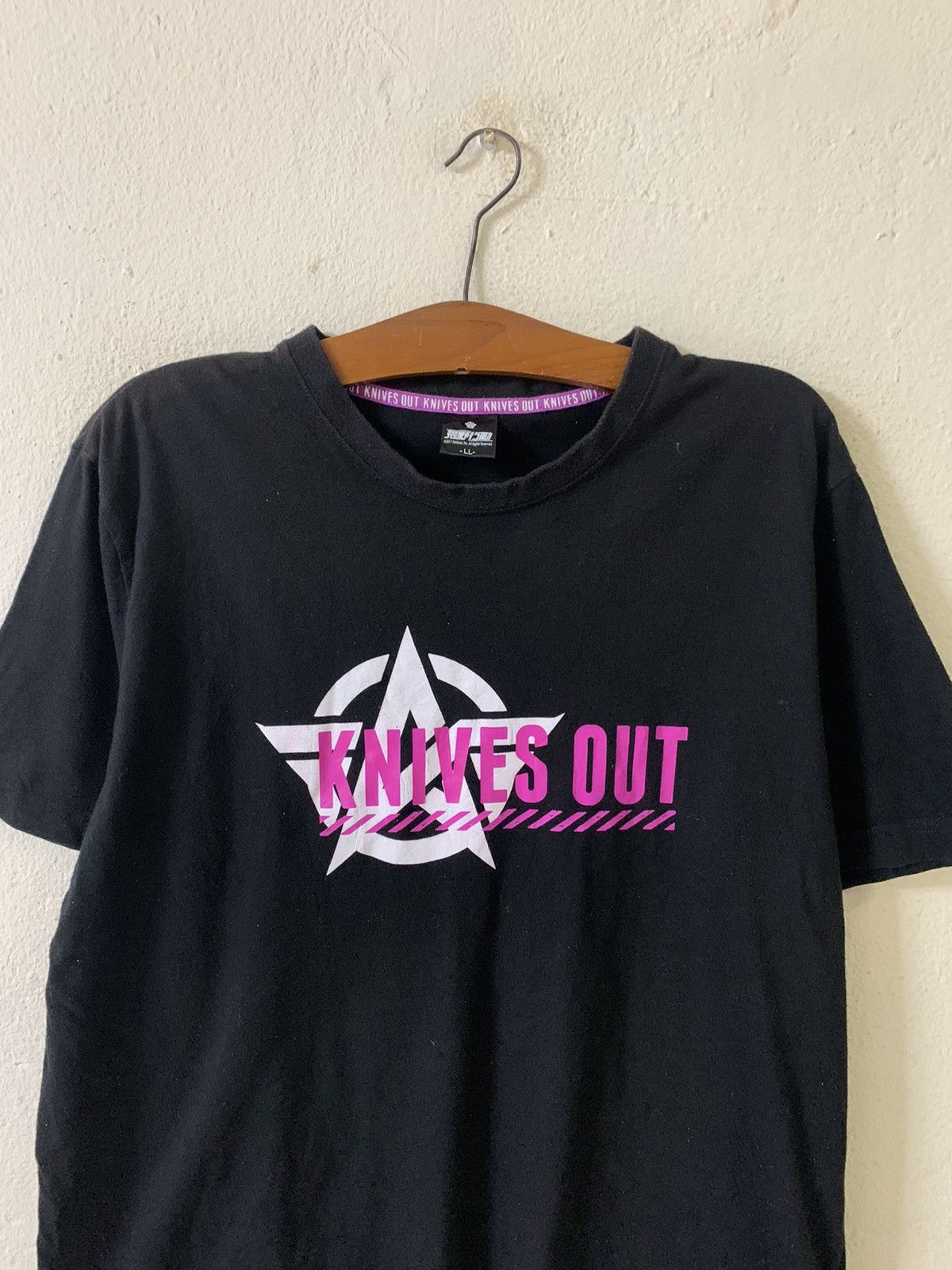 Japanese Brand Knives Out No Rules Just Fight Tshirt Size US L / EU 52-54 / 3 - 10 Thumbnail