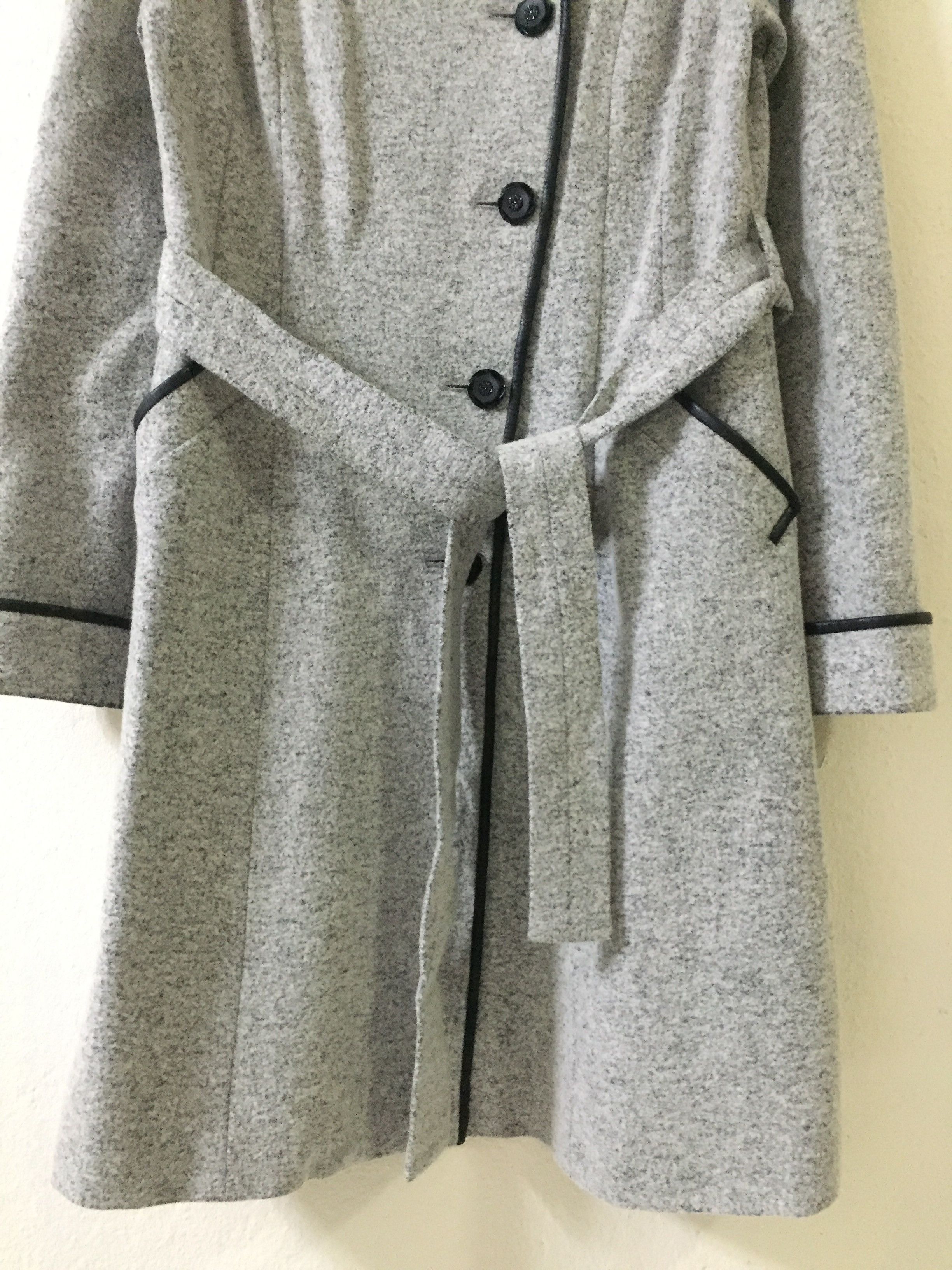 Austin Reed Austin Reed Coat Size XS / US 0-2 / IT 36-38 - 2 Thumbnail