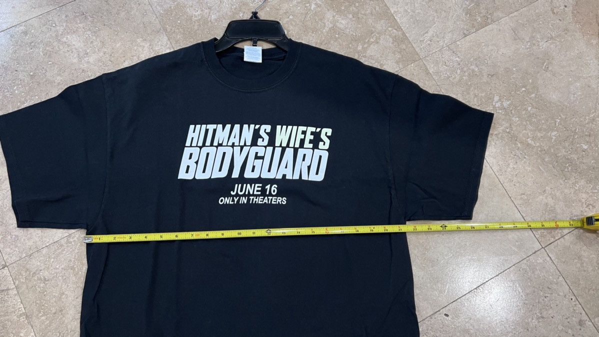 Vintage Hitman's Wife's Bodyguard Movie Tee Size XL Size US XL / EU 56 / 4 - 5 Thumbnail