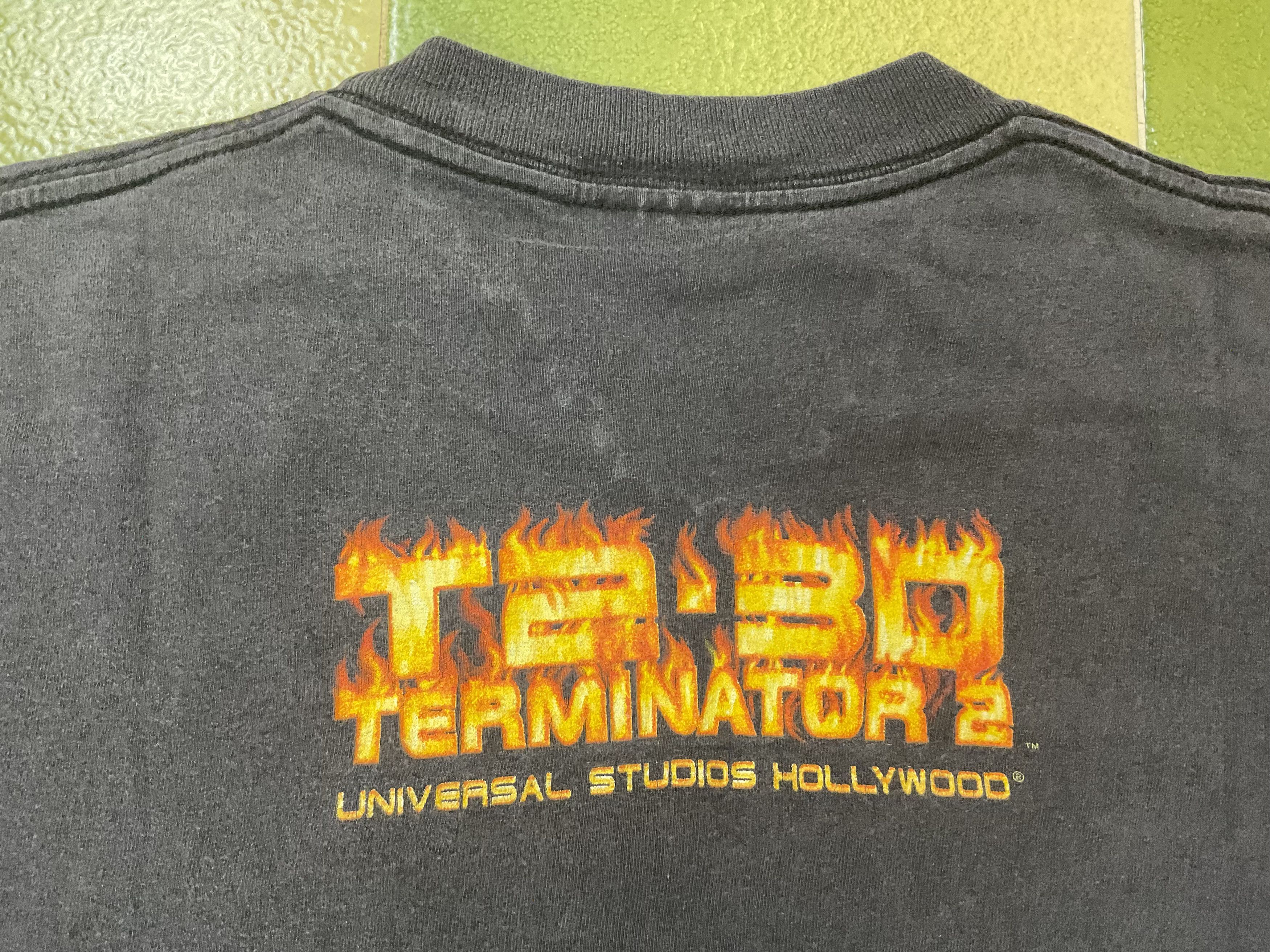 Disney Vintage 90s Universal Studios T2-3D Terminator 2 T-Shirt Size US M / EU 48-50 / 2 - 5 Thumbnail