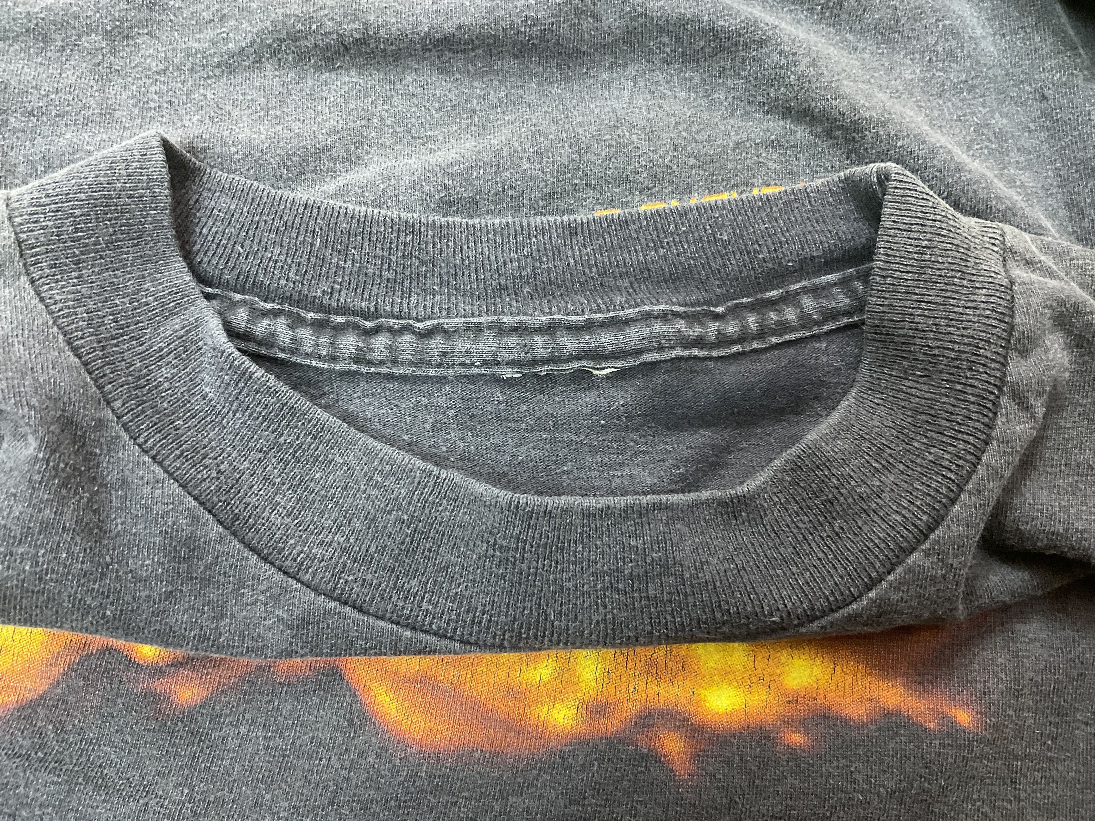 Disney Vintage 90s Universal Studios T2-3D Terminator 2 T-Shirt Size US M / EU 48-50 / 2 - 7 Thumbnail