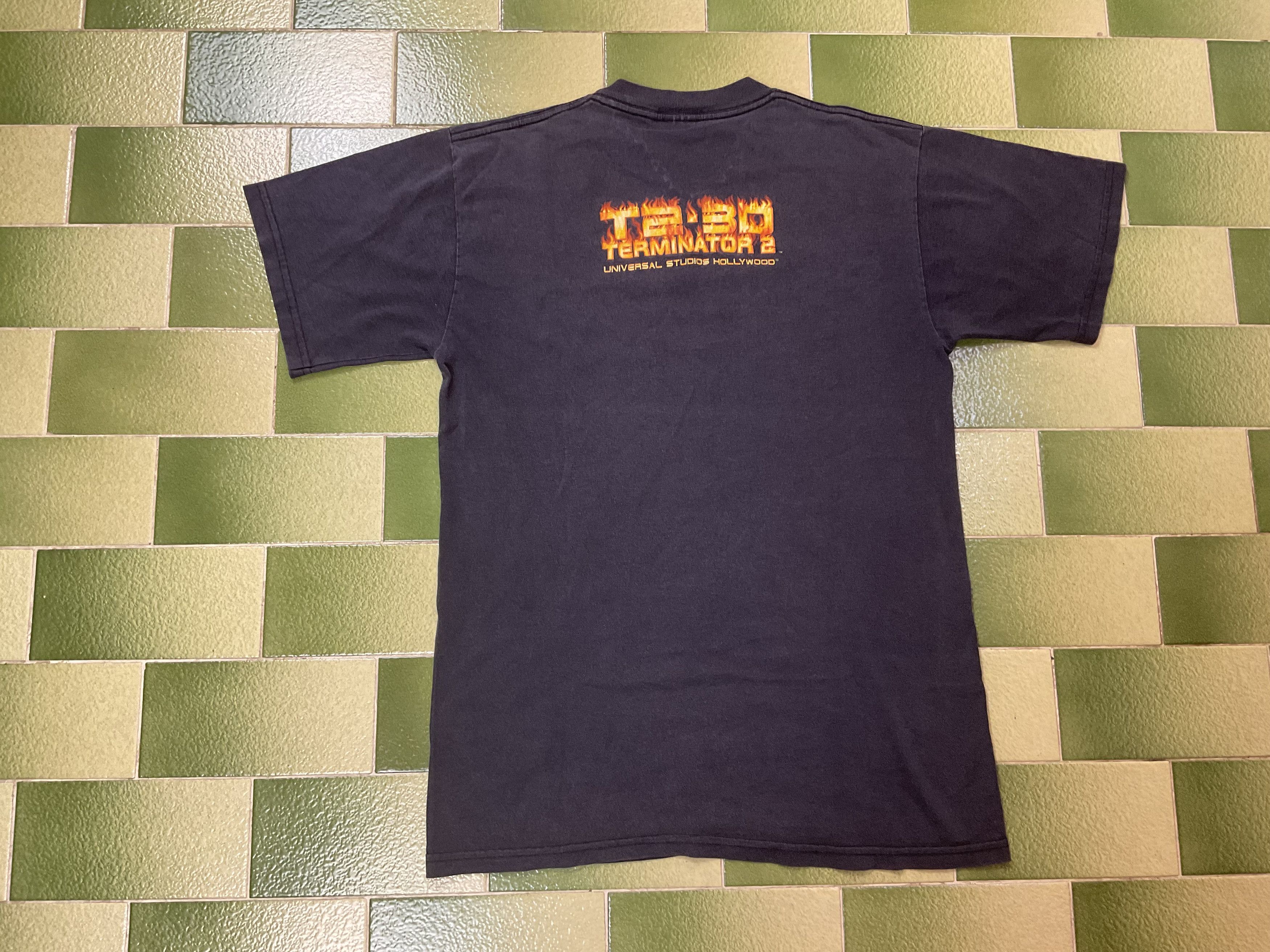 Disney Vintage 90s Universal Studios T2-3D Terminator 2 T-Shirt Size US M / EU 48-50 / 2 - 3 Thumbnail