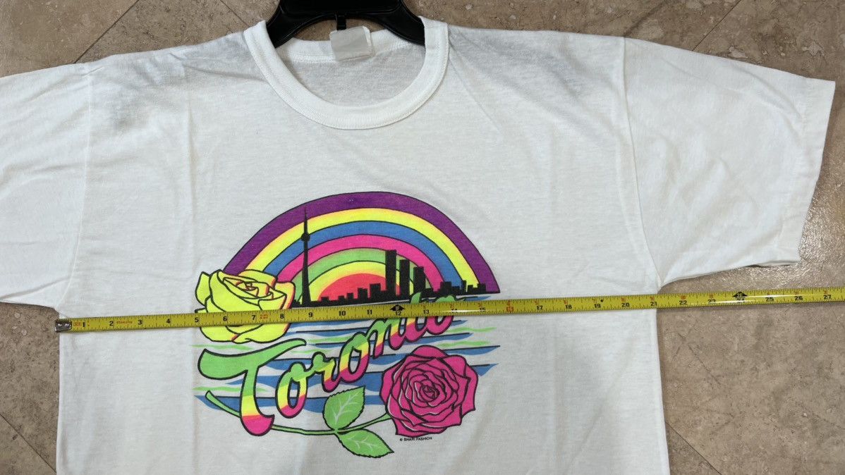 Vintage Toronto Canada “Rainbow and roses” Size XL Single Stitch Size US XL / EU 56 / 4 - 9 Thumbnail