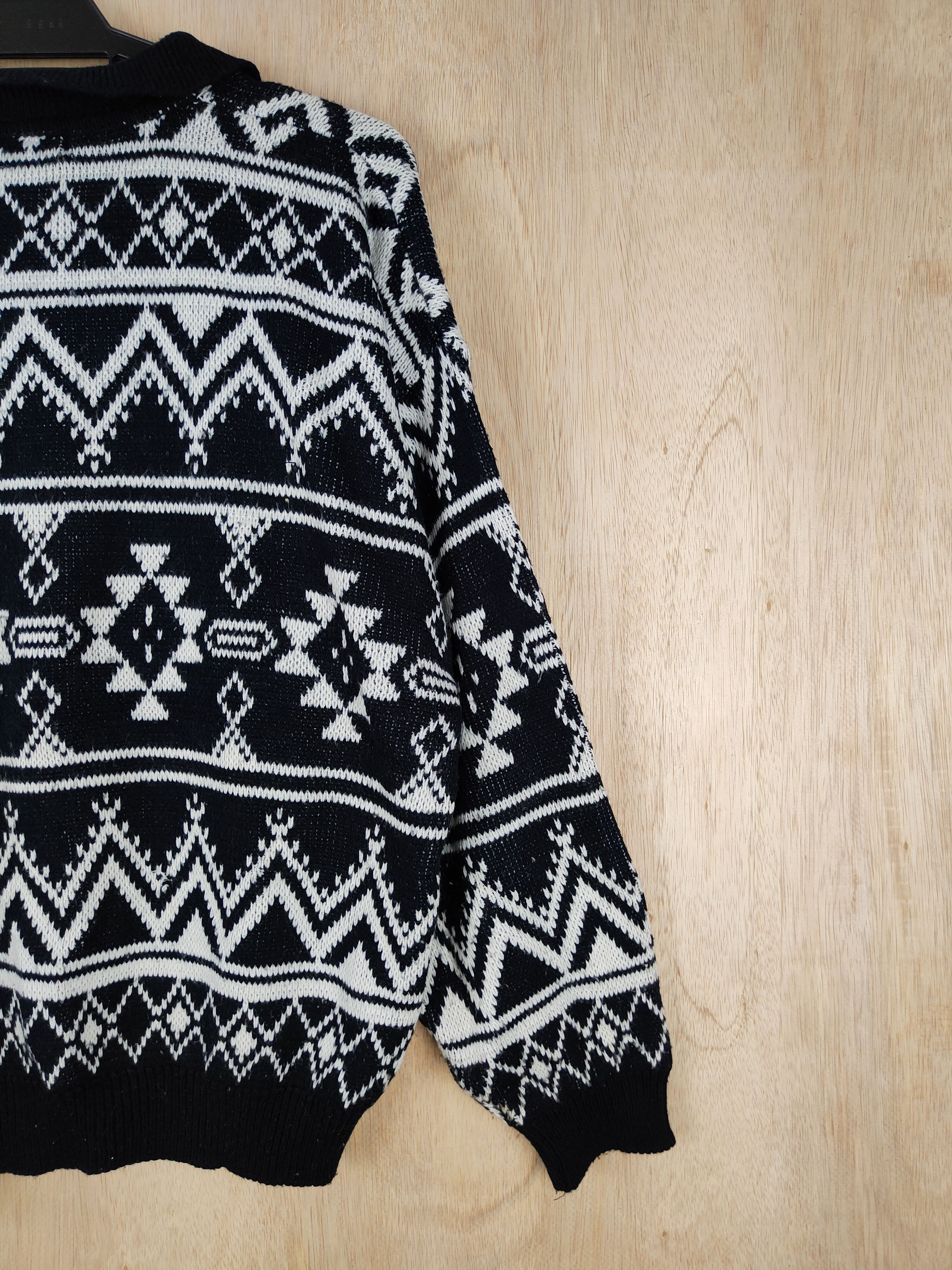 Japanese Brand Hand Brake art Black/White Knitwear vintage #4447 Size US M / EU 48-50 / 2 - 7 Thumbnail