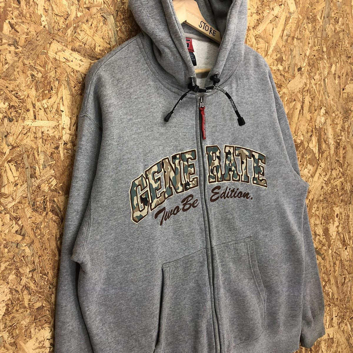 Vintage Generate Two Be Edition Hoodie Sweatshirt