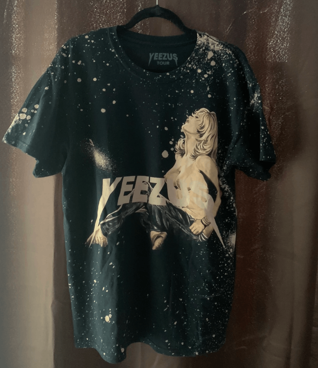 Kanye West × Wes Lang Kanye West "Yeezus Vegas Tour Tee" 1/500 Size US L / EU 52-54 / 3 - 1 Thumbnail