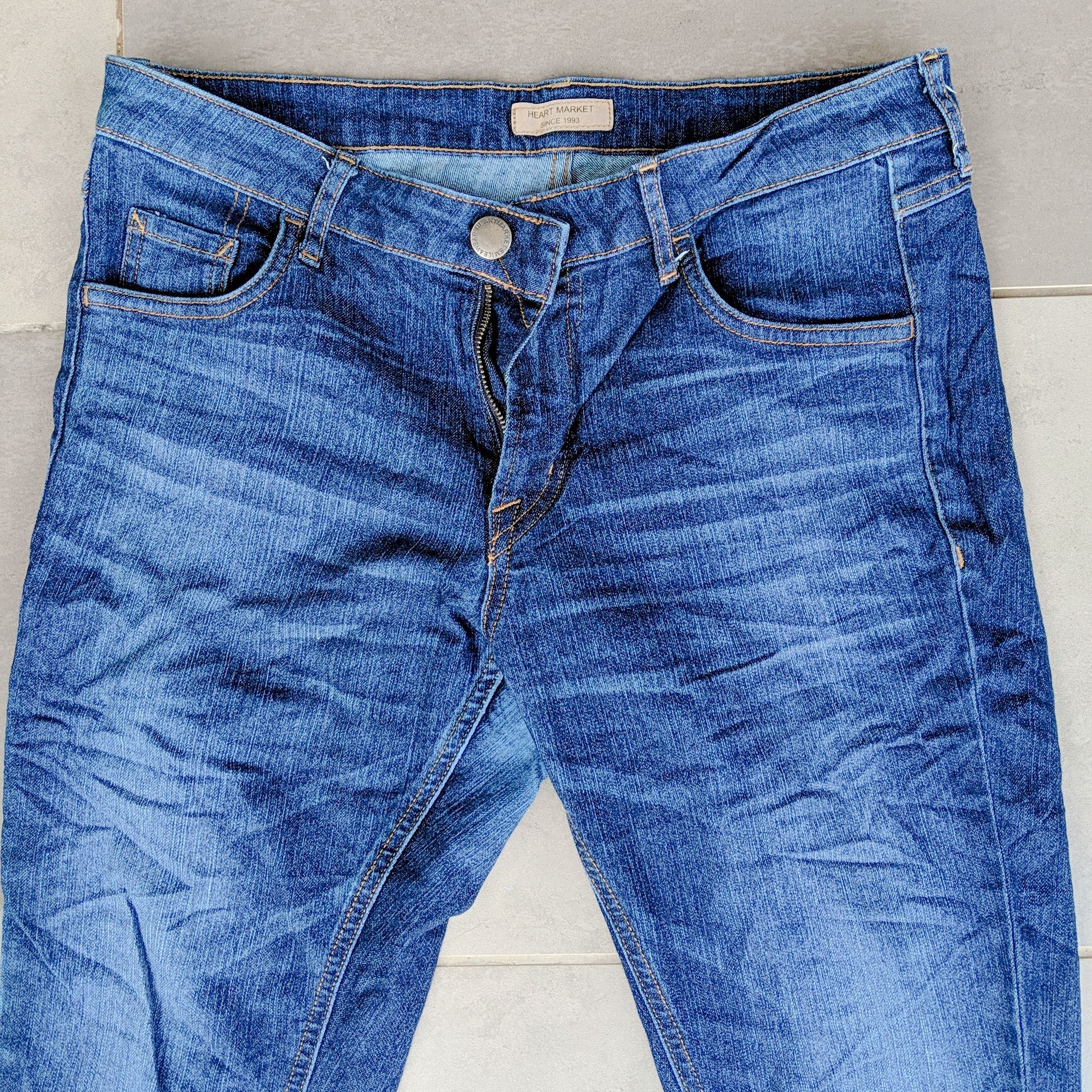 Japanese Brand × Jean Vintage Heart Market 1993 Japan Denim Pants Size US 30 / EU 46 - 13 Thumbnail