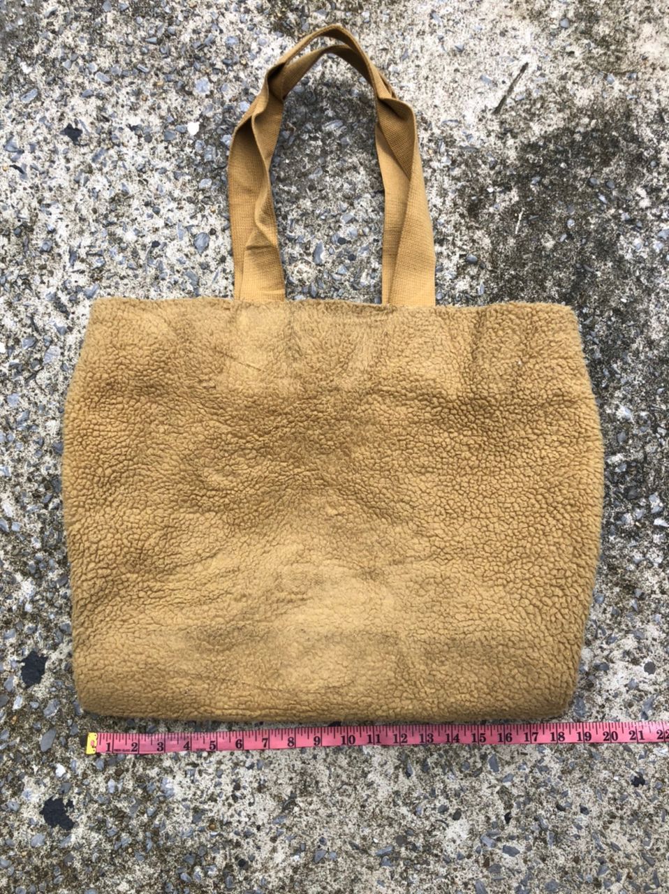 Uniqlo Uniqlo Wool/Fur Tote Bag Size ONE SIZE - 5 Thumbnail