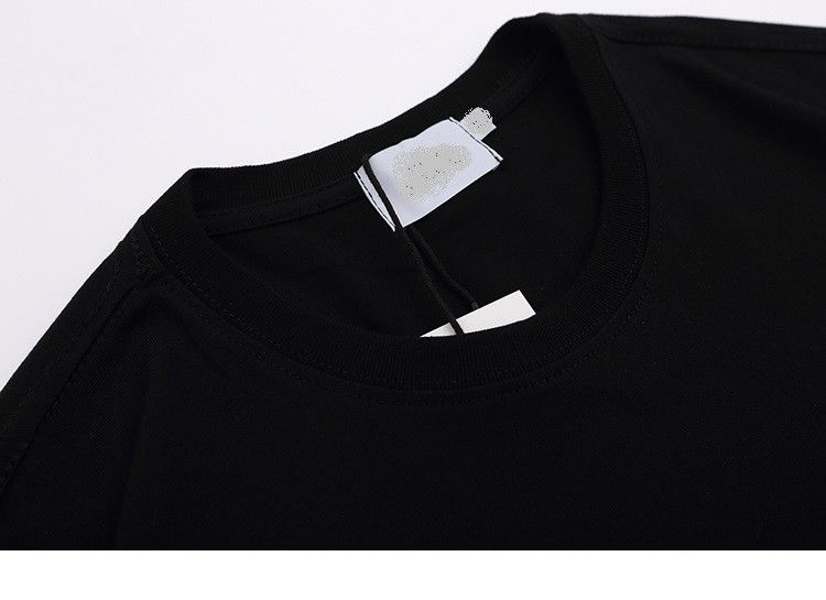 Japanese Brand Graphic T Shirt Size US M / EU 48-50 / 2 - 5 Thumbnail