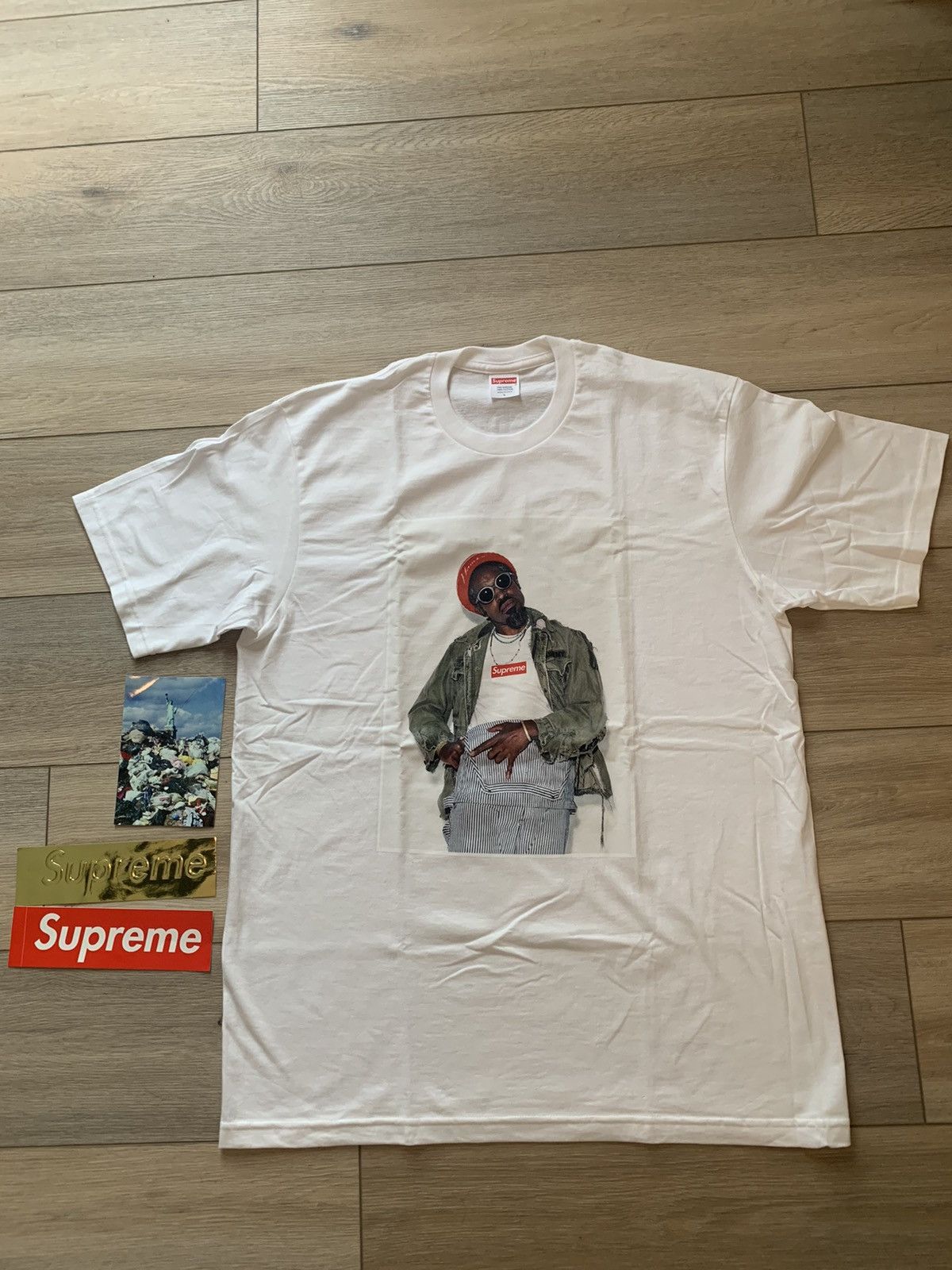 Supreme Supreme Andre 3000 Tee with gold sticker | Grailed
