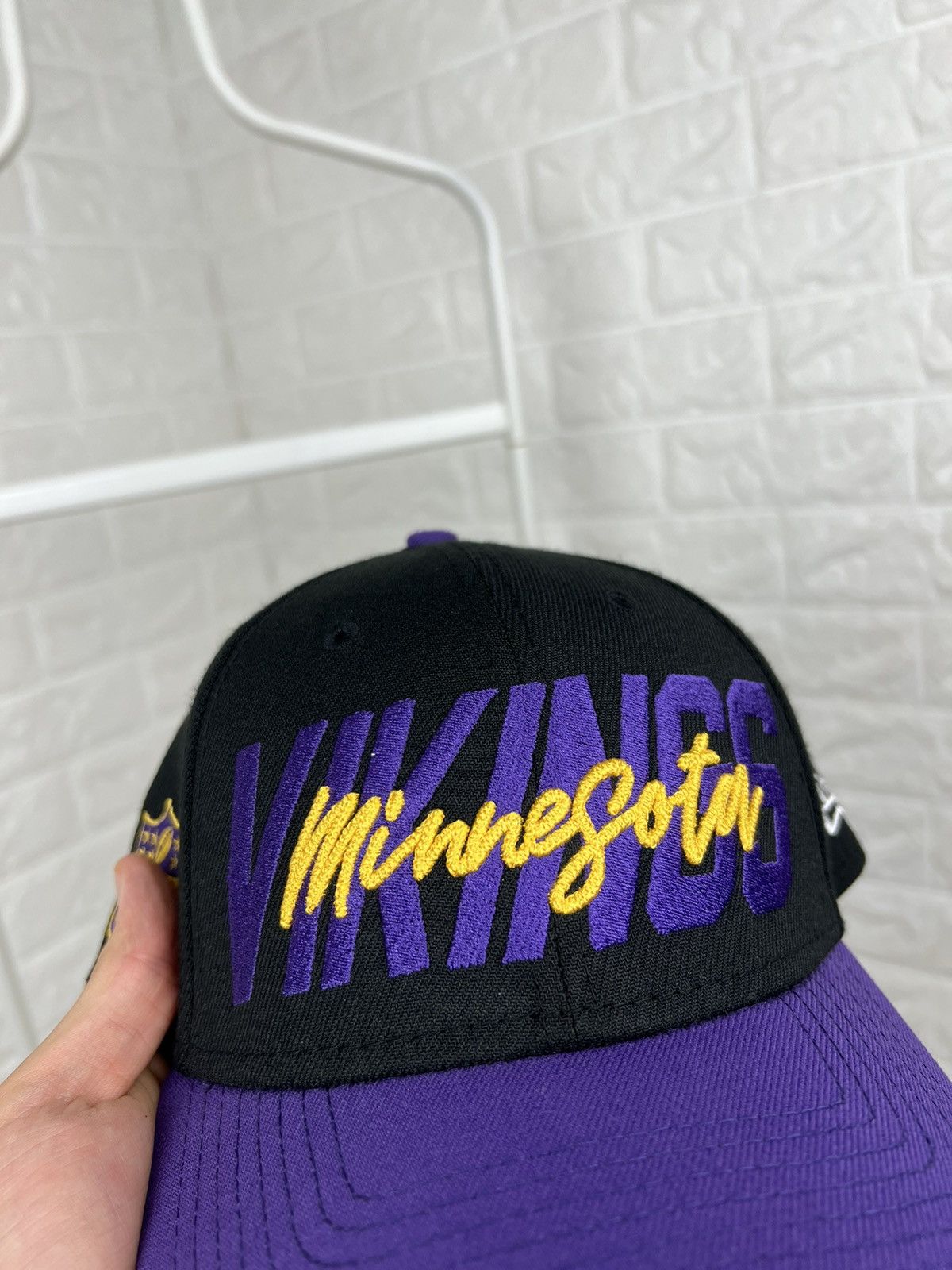 NFL × New Era Minnesota Vikings Cap Y2K Size ONE SIZE - 4 Thumbnail