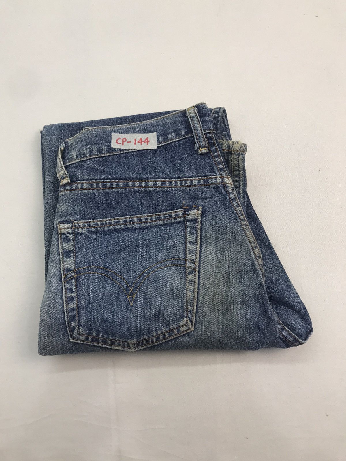 Levi's × Levi's Vintage Clothing Vintage levis lot 503 distressed jeans Size US 28 / EU 44 - 16 Thumbnail