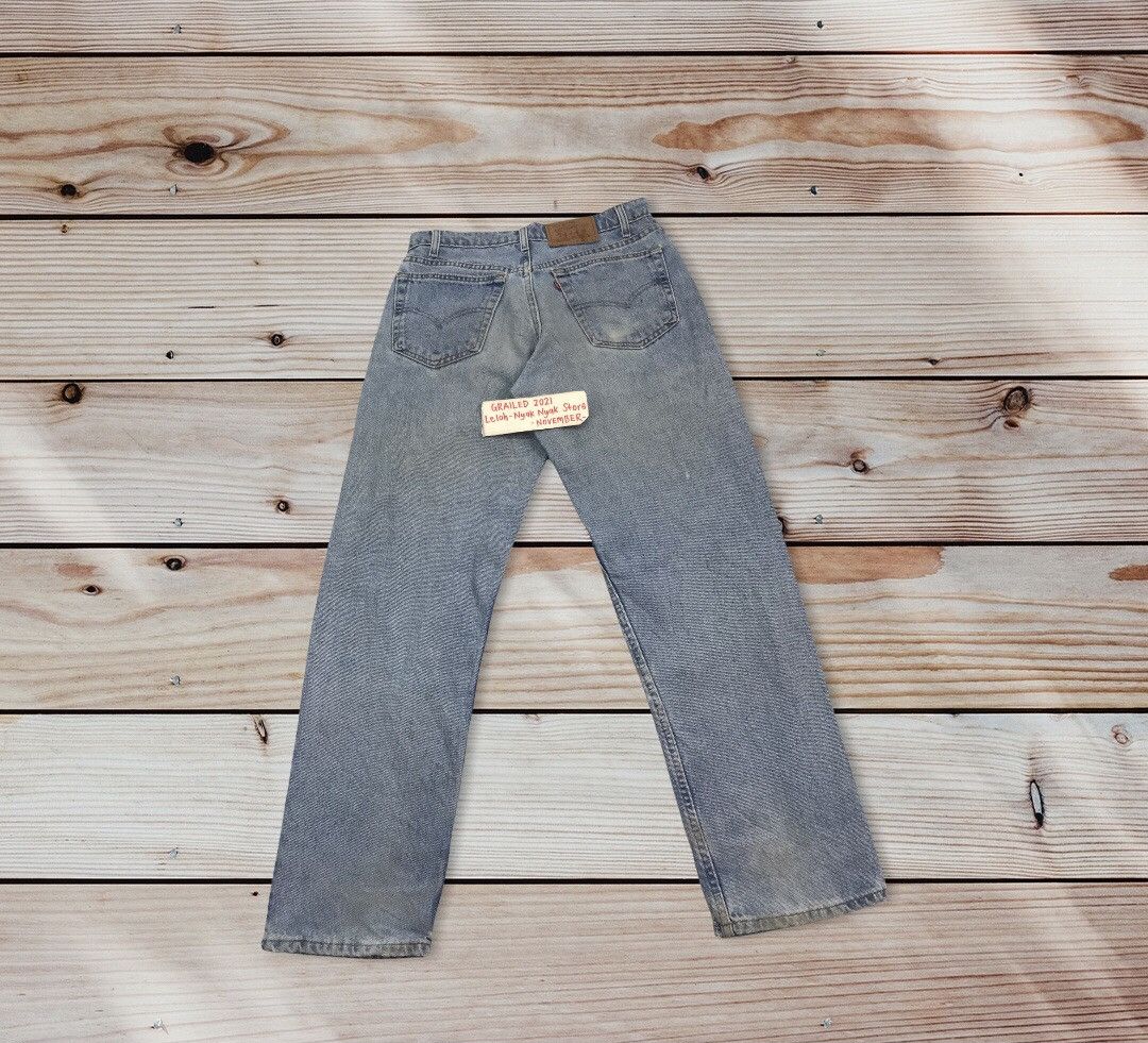 Levi's × Levi's Vintage Clothing Vintage Levis Jeans blue faded Size US 32 / EU 48 - 2 Thumbnail
