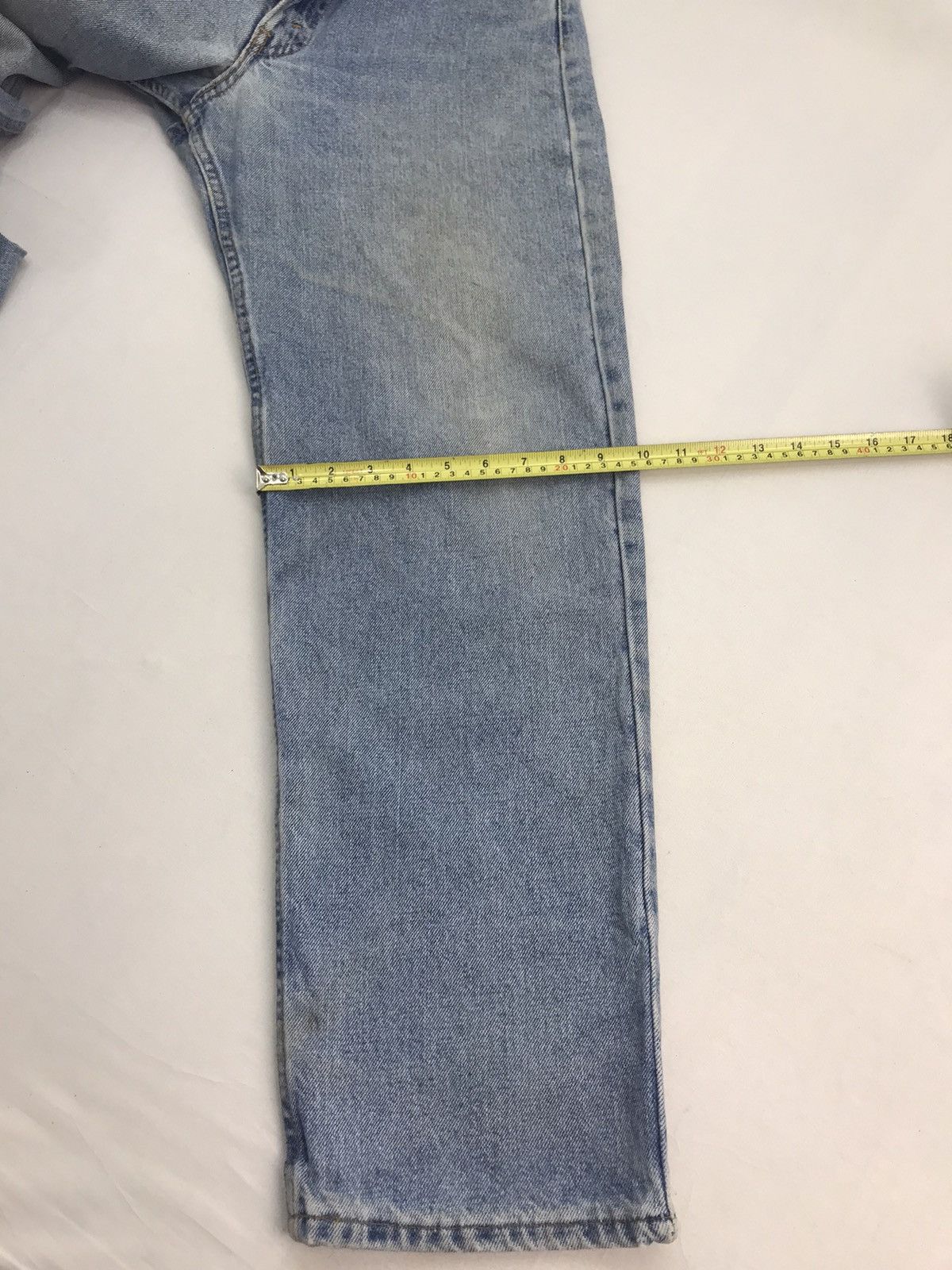 Levi's × Levi's Vintage Clothing Vintage Levis Jeans blue faded Size US 32 / EU 48 - 12 Thumbnail
