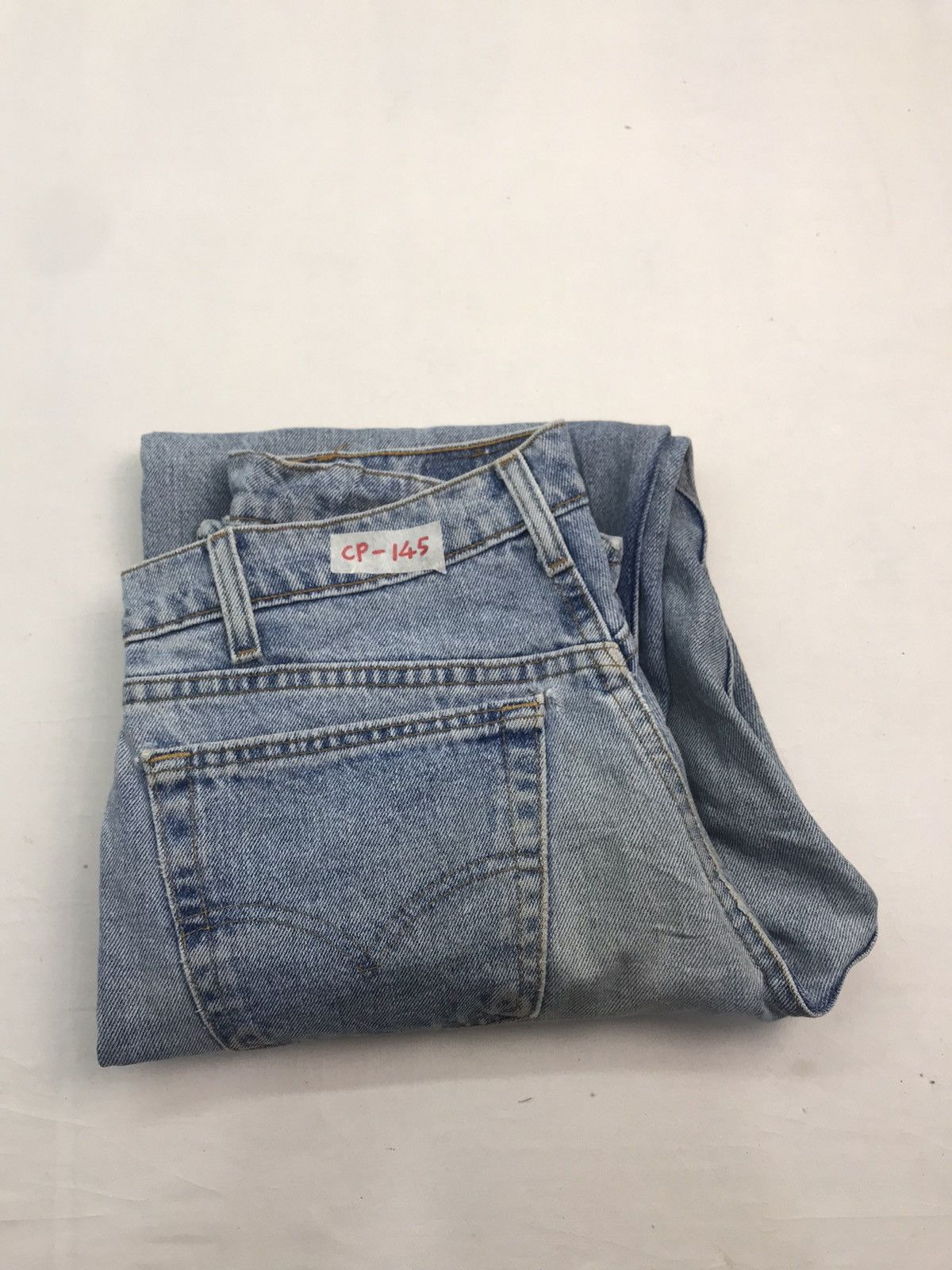Levi's × Levi's Vintage Clothing Vintage Levis Jeans blue faded Size US 32 / EU 48 - 16 Thumbnail