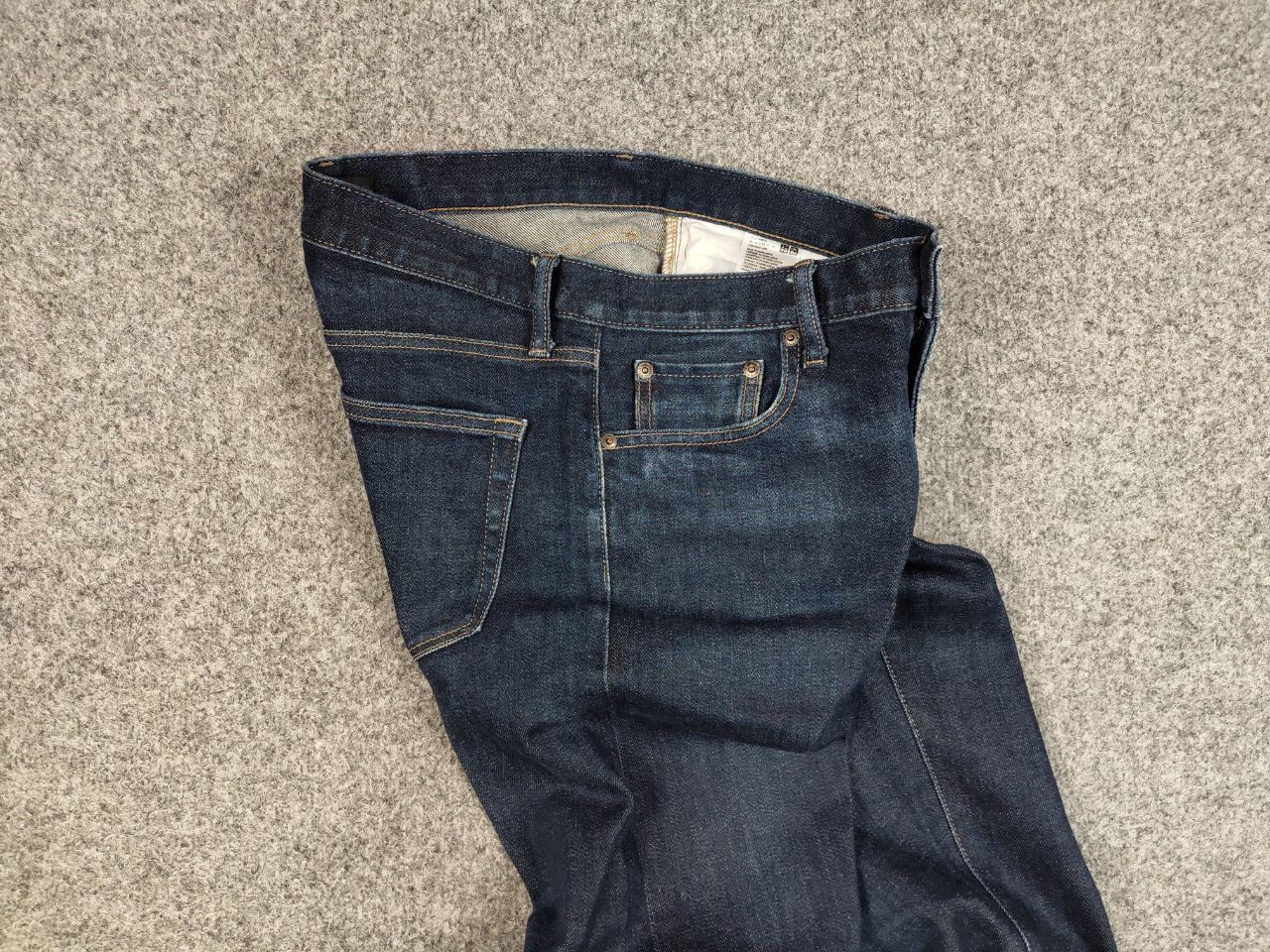 Uniqlo Vintage Japan Uniqlo Selvedge Dark Faded Denim Jeans Size US 31 - 18 Thumbnail