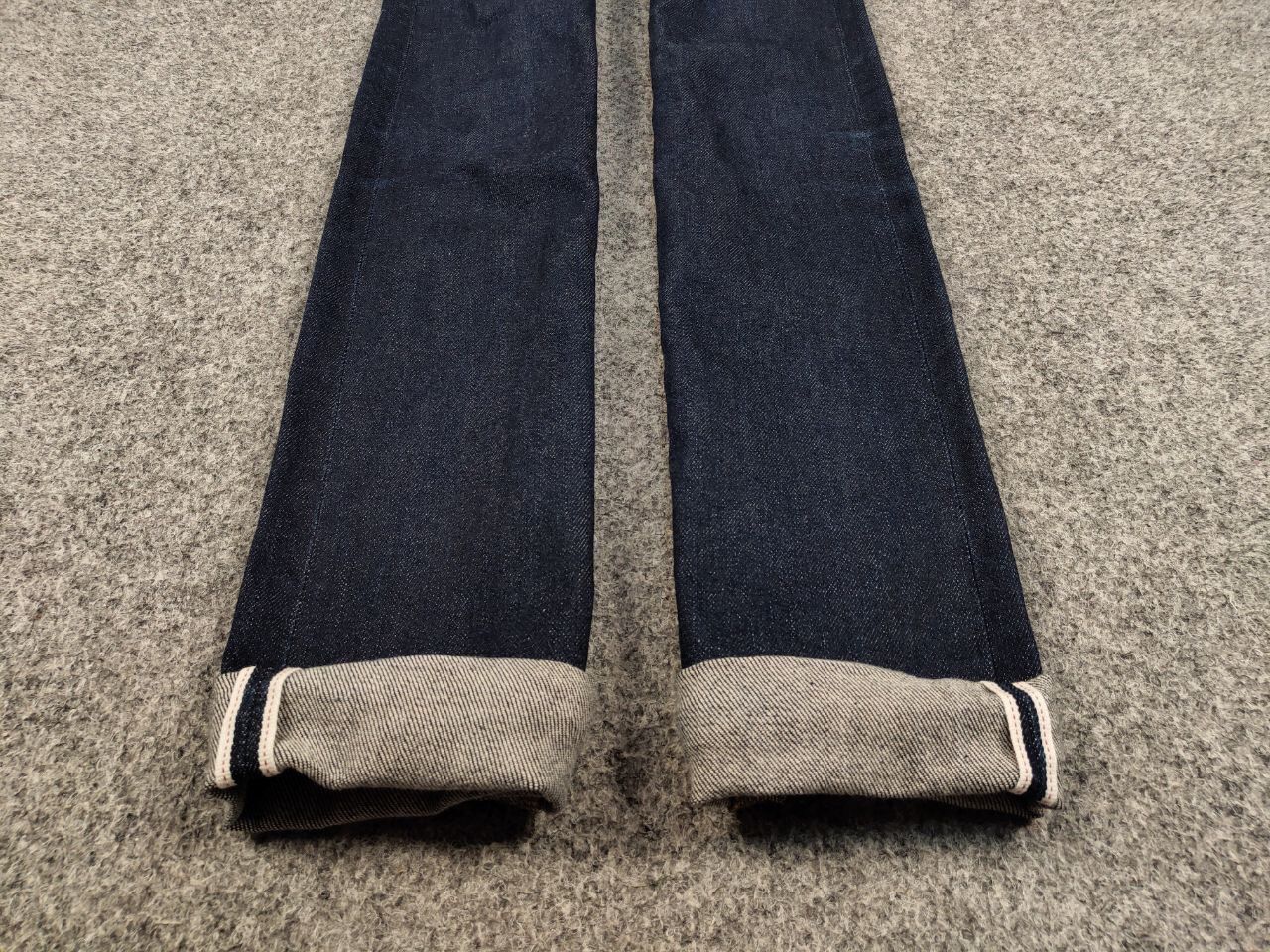 Uniqlo Vintage Japan Uniqlo Selvedge Dark Faded Denim Jeans Size US 31 - 8 Thumbnail